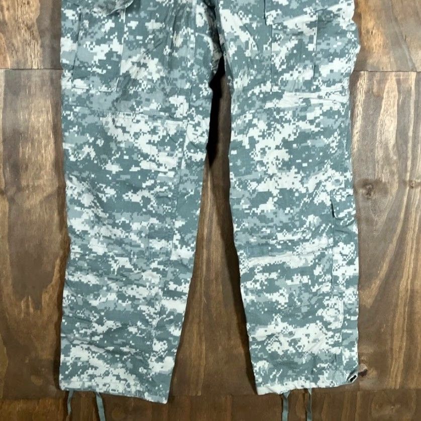 Vintage VINTAGE U.S Army Combat Unisex Trousers ACU Green Camo UCP Uniform Digicam XS Regular Size US 27 - 3 Thumbnail