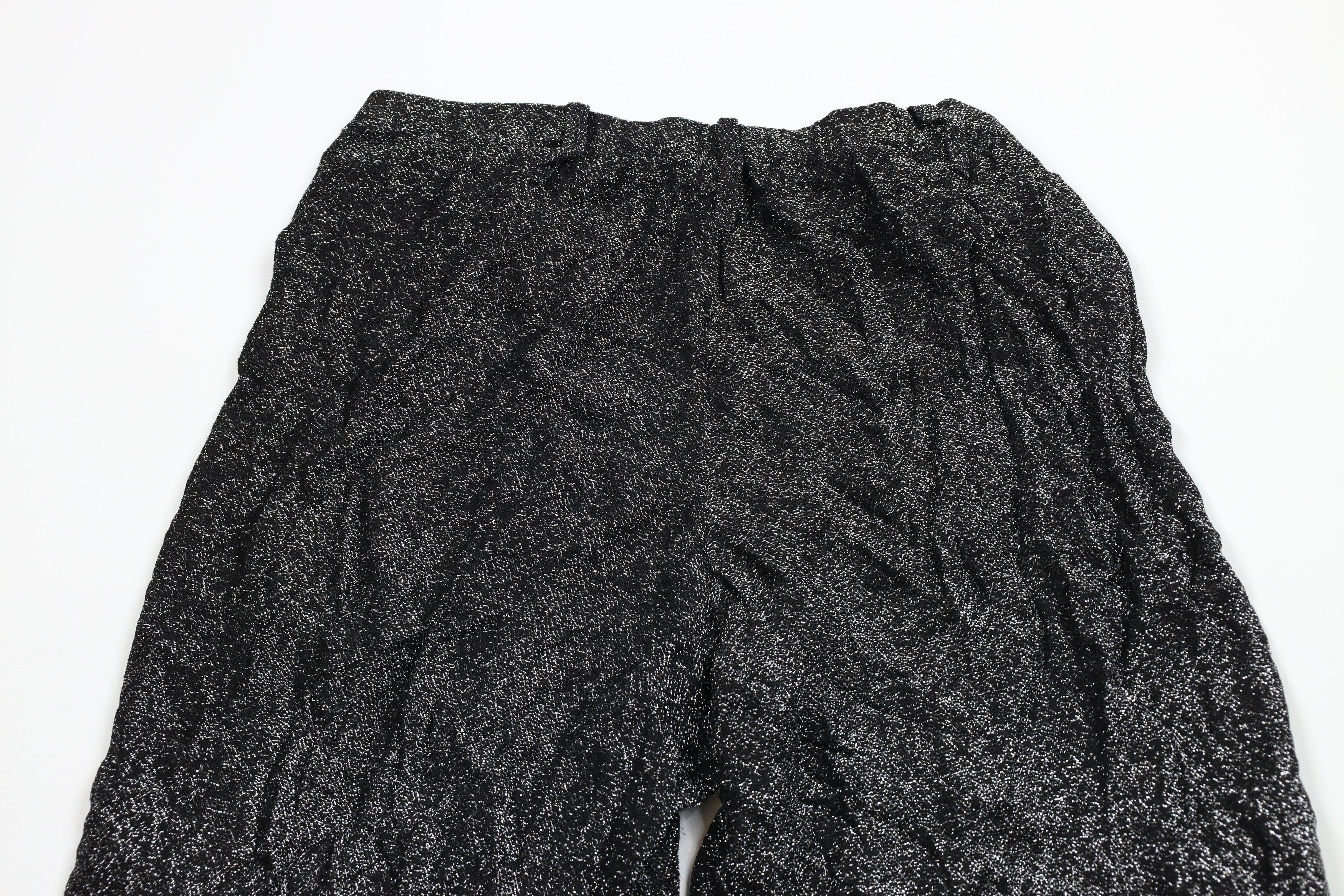Vintage Vintage60s 70s Boho Chic Sheer Knit Bell Bottoms Pants USA Size 36" / US 14 / IT 50 - 9 Thumbnail