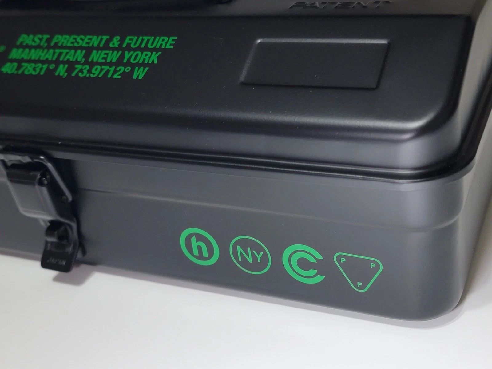 HIDDEN HIDDEN NY TOYO BLACK TOOL BOX Size ONE SIZE - 5 Thumbnail