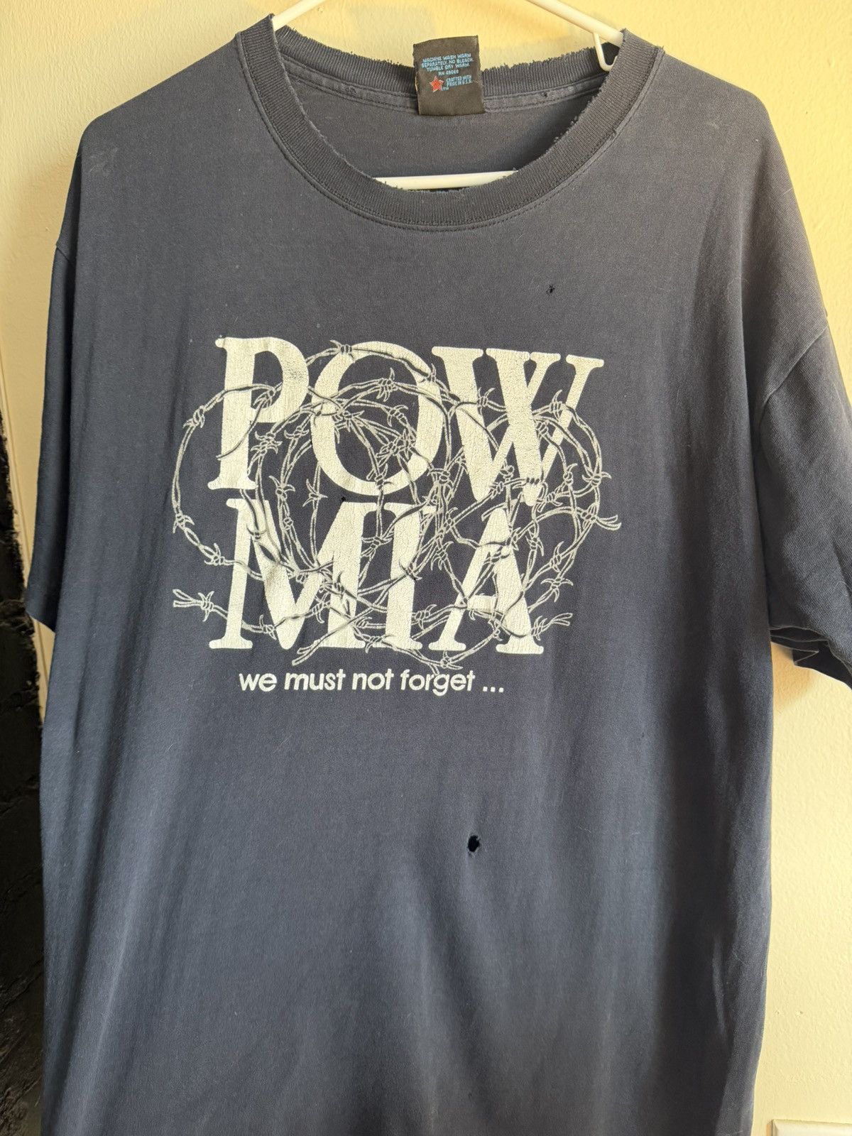 Other POW / MIA Vintage Tee Size US L / EU 52-54 / 3 - 2 Thumbnail