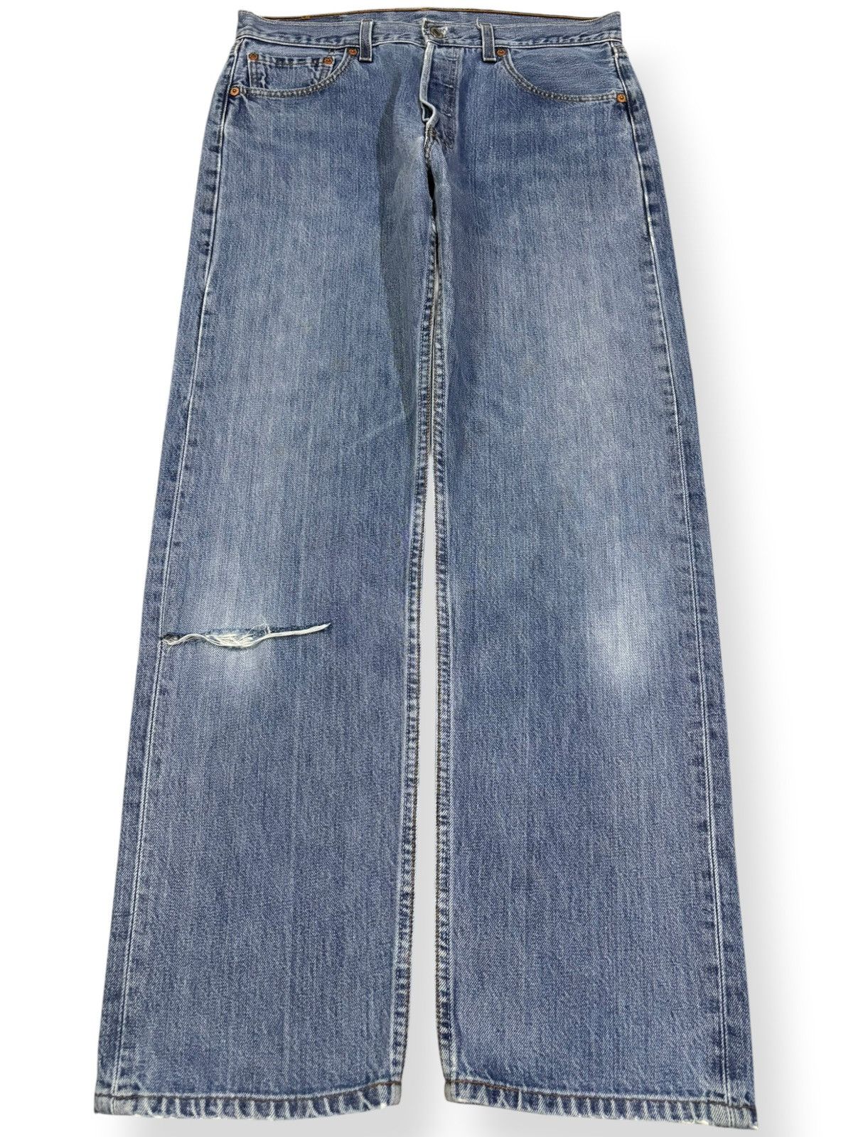 Levi's Vintage 90s Levis 501 Blue Wash Button Fly Distressed Jeans Size US 33 - 1 Thumbnail