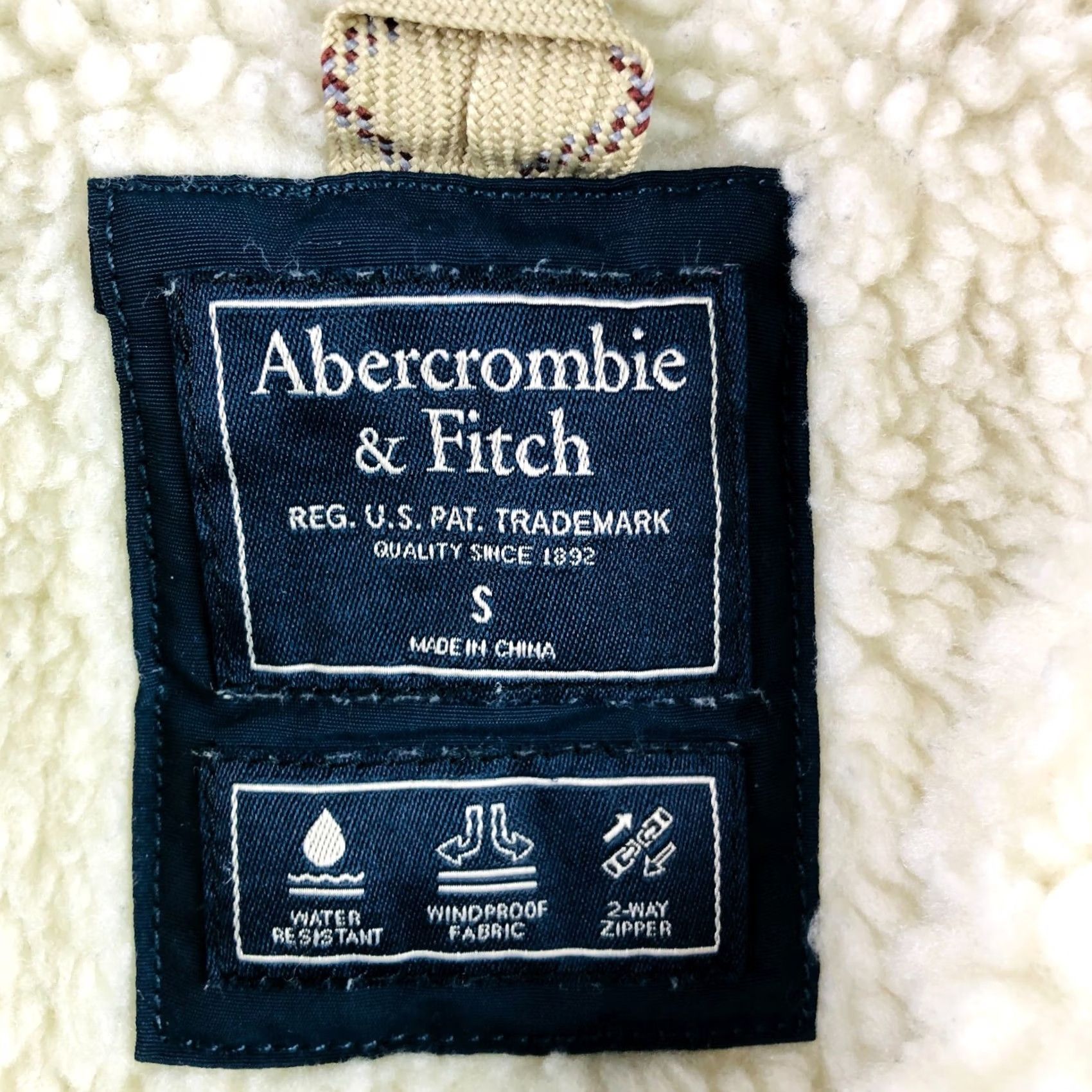 Abercrombie & Fitch Abercrombie & Fitch Hooded Parka Jacket Navy XS Small? Size S / US 4 / IT 40 - 3 Thumbnail
