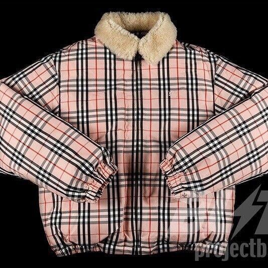 SS22 SUPREME X BURBERRY SHEARLING COLLAR DOWN JACKET PINK
