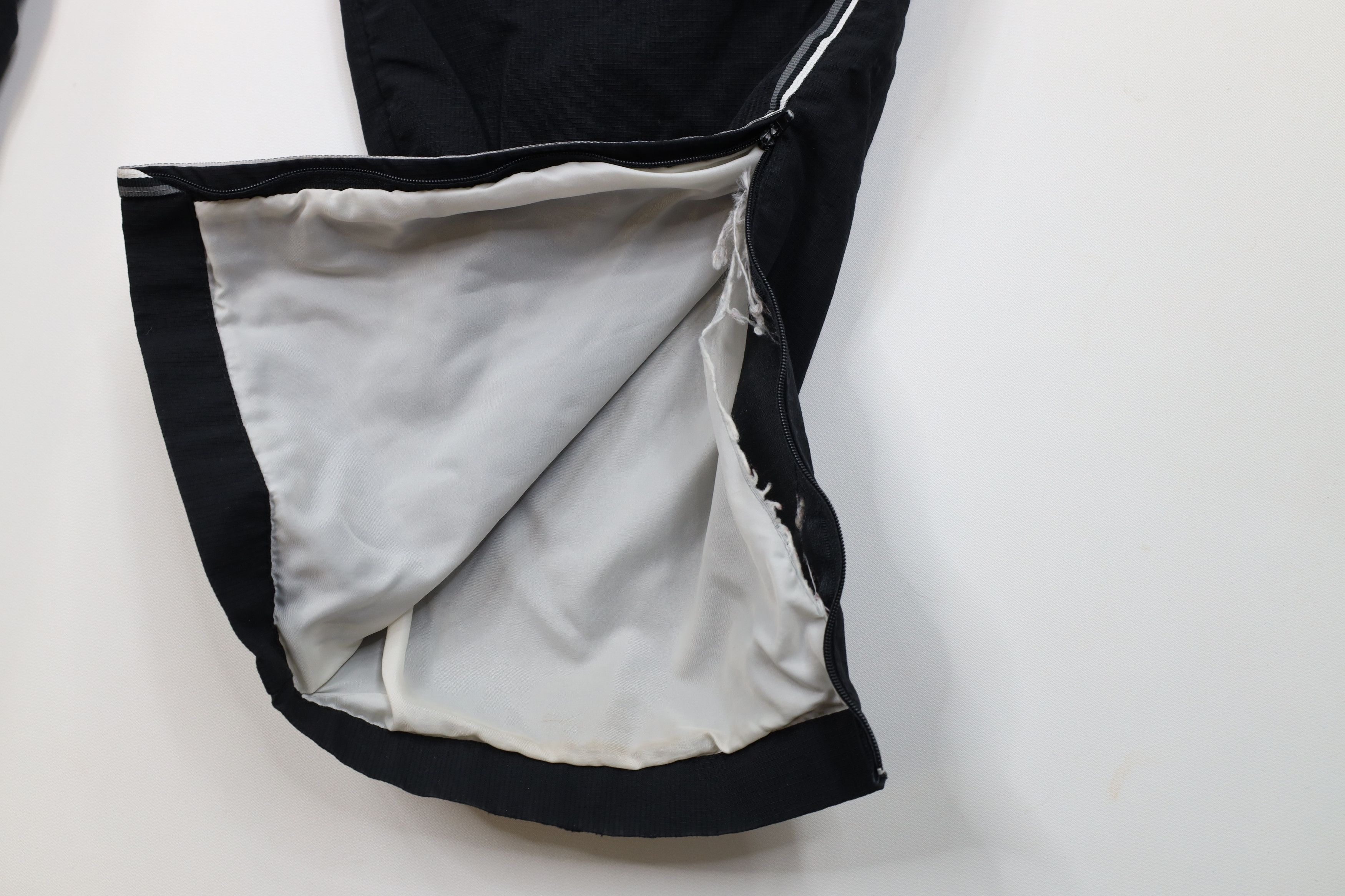Reebok Vintage 90s Reebok Spell Lined Wide Leg Windbreaker Pants Size US 36 / EU 52 - 8 Thumbnail