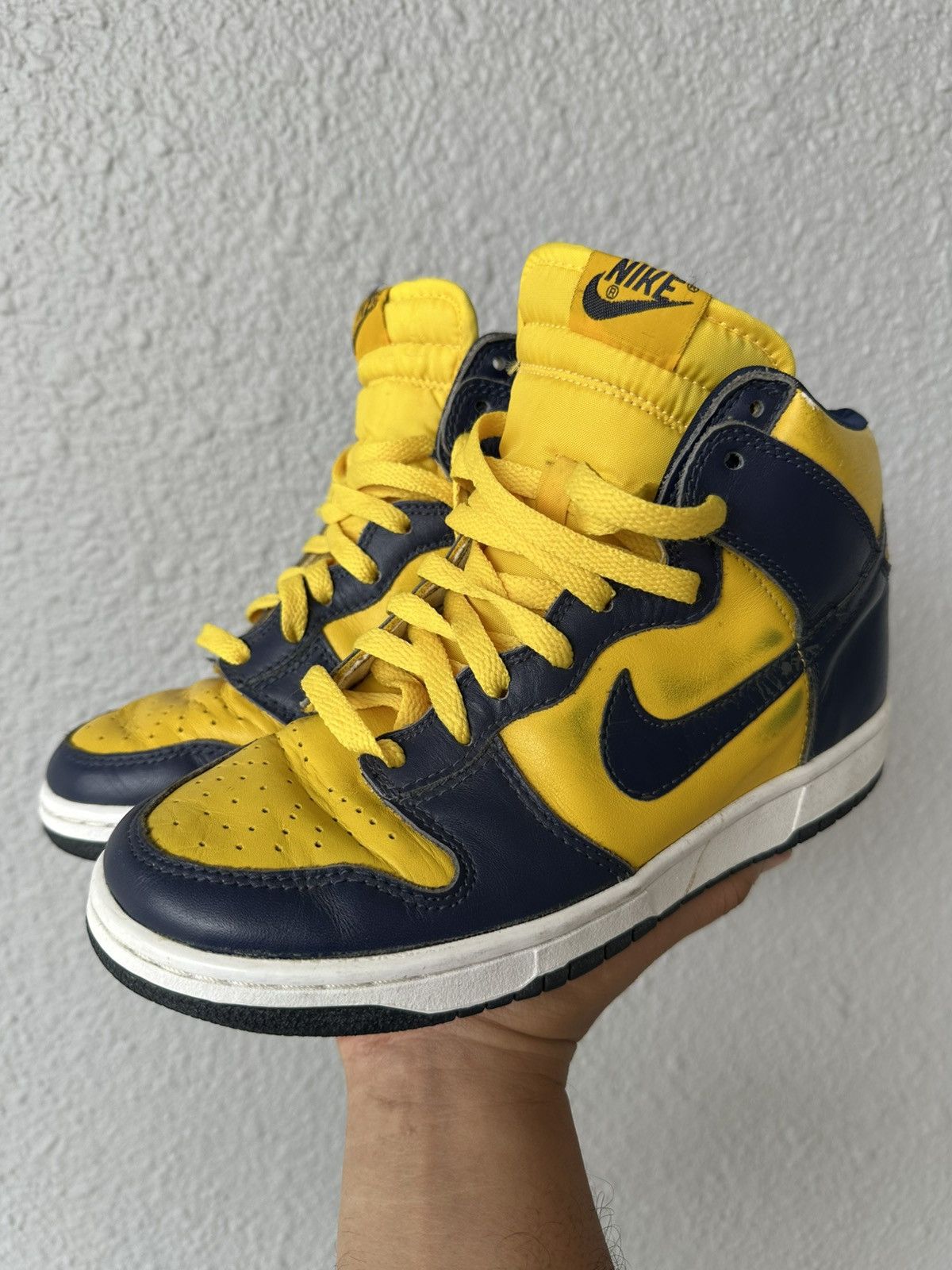 Nike 1998 NIKE DUNK HIGH “Michigan” Size US 7 / EU 40 - 1 Thumbnail