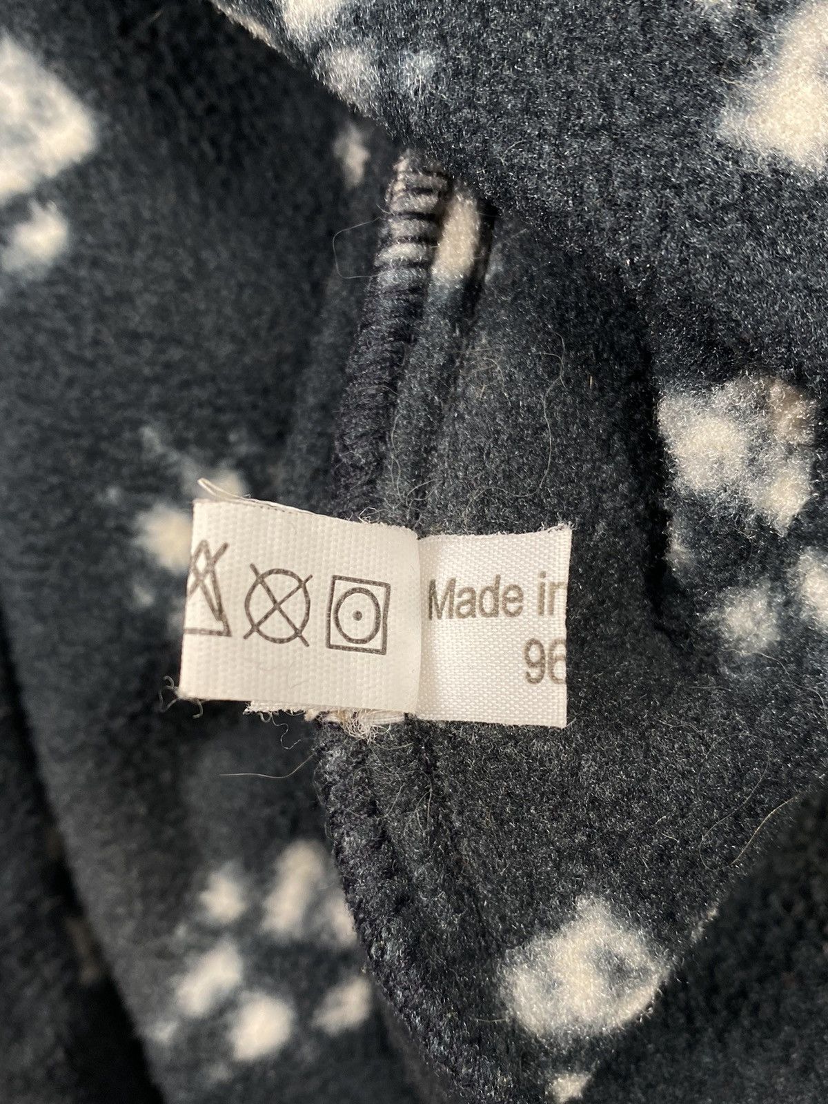 Jack Wolfskin Vintage Jack Wolfskin Polarsystem Paw Prints Fleece Jacket Size US M / EU 48-50 / 2 - 13 Thumbnail
