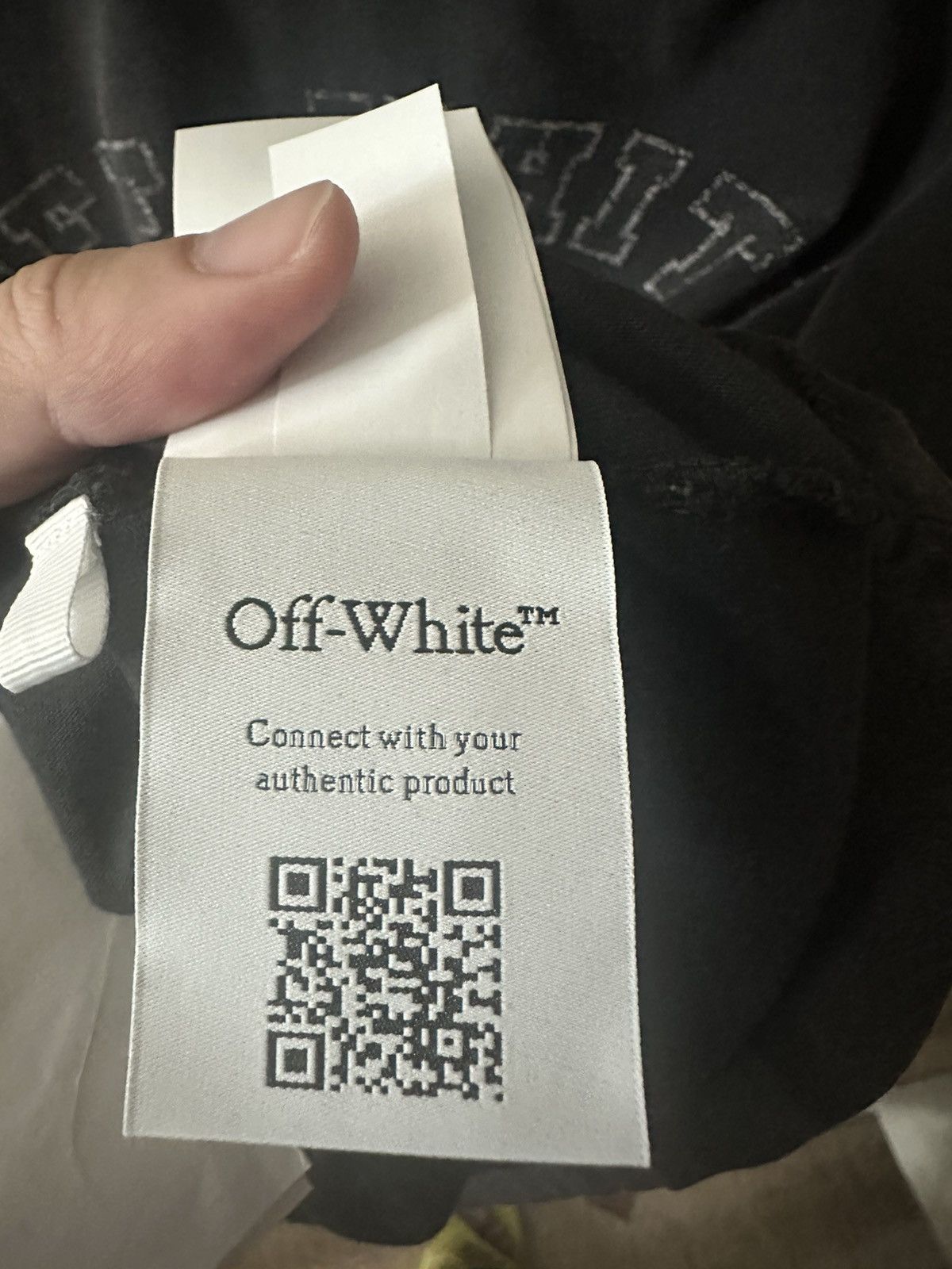 Off-White L size off white Mary skate layered tee Size US L / EU 52-54 / 3 - 3 Thumbnail