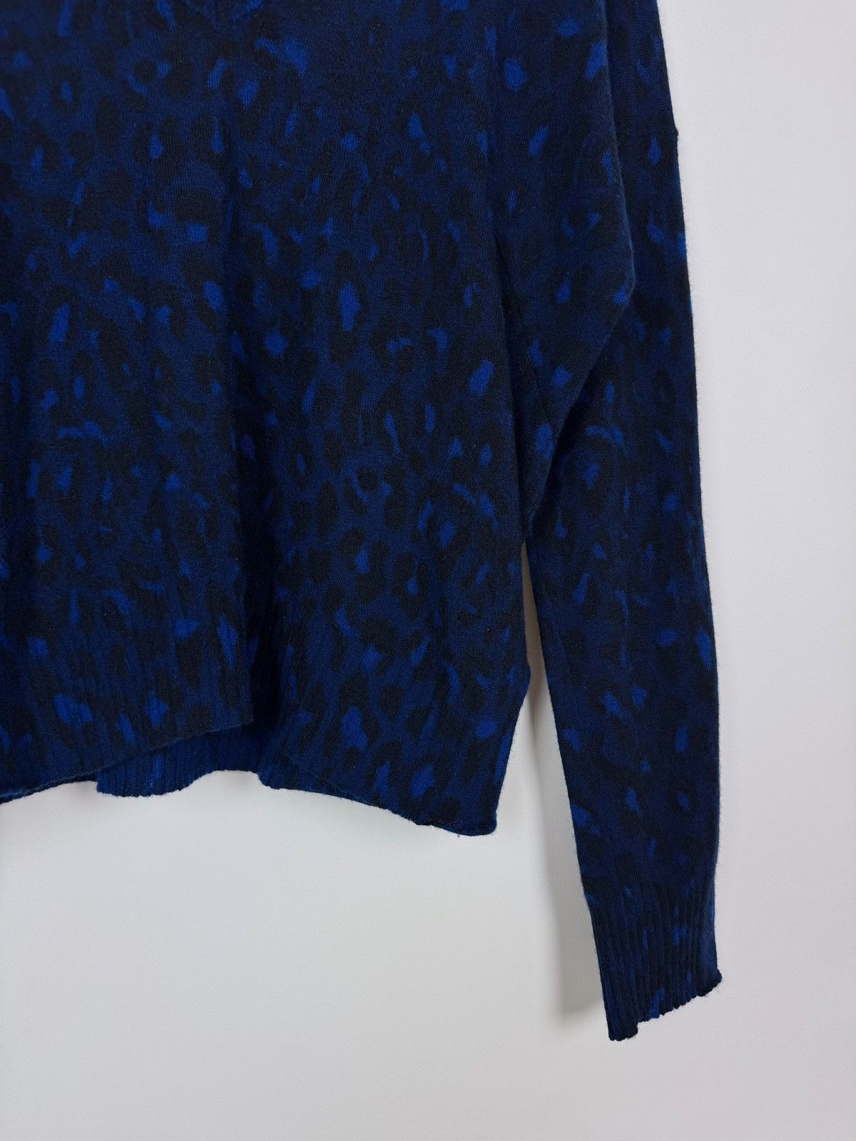 Zadig & Voltaire Zadig&Voltaire Brumy CP Leo Cashmere Jumper Size XS / US 0-2 / IT 36-38 - 7 Thumbnail