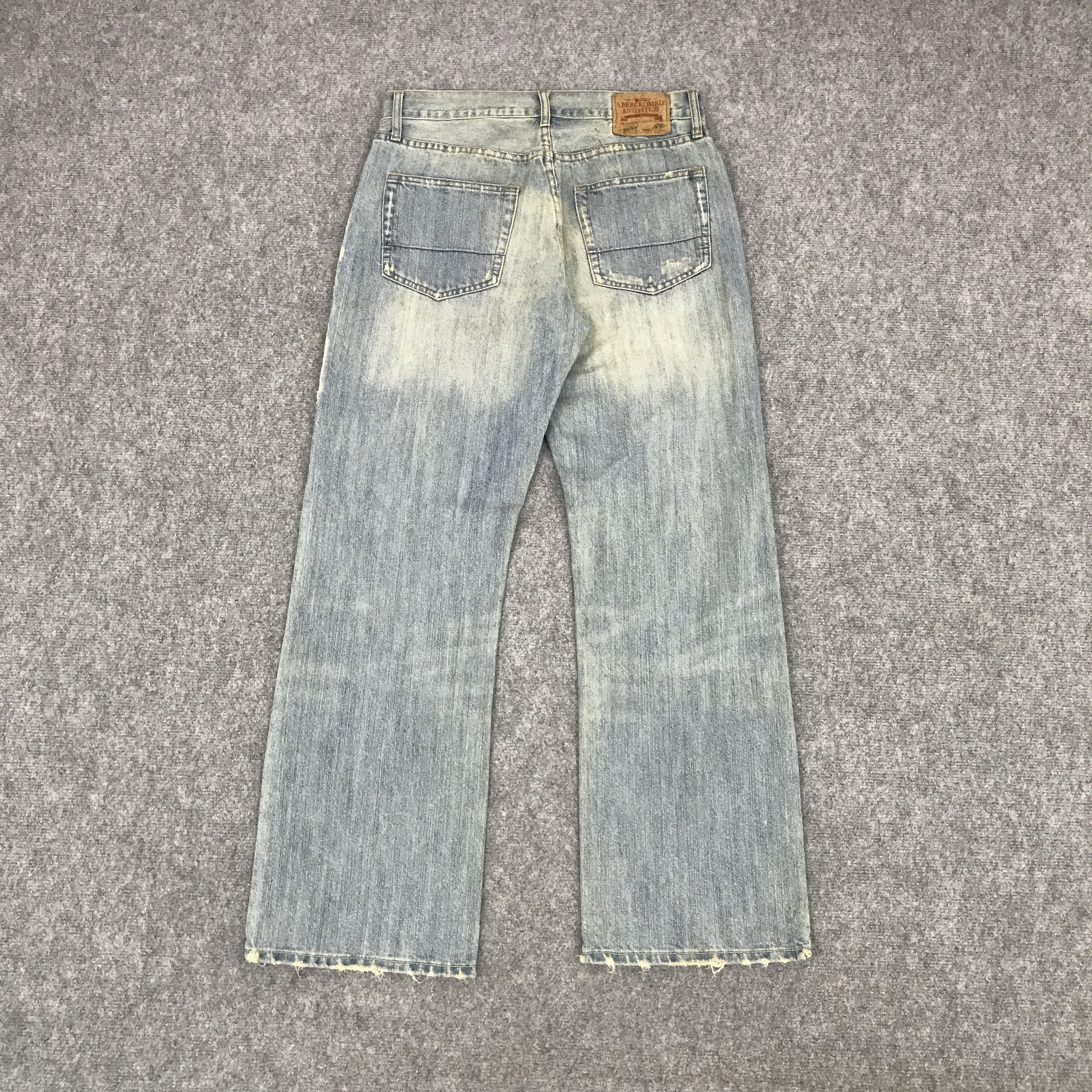 Abercrombie & Fitch BAGGY DENIM ABERCROMBIE AND FITHC DISTRESSED JEANS PANT Size US 32 / EU 48 - 2 Thumbnail