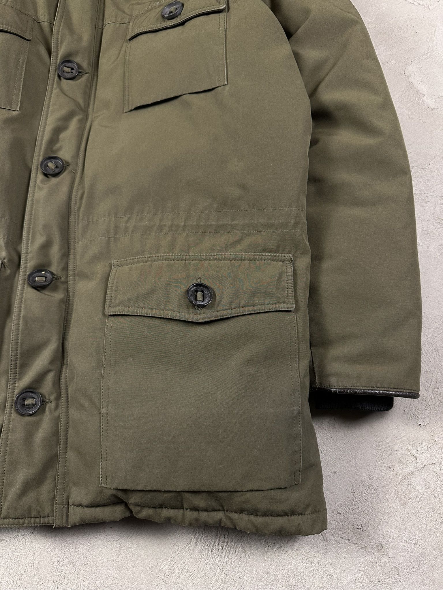 Canada Goose Canada Goose Baniff Fur Hood Military Down Winter Parka Size US XL / EU 56 / 4 - 6 Thumbnail