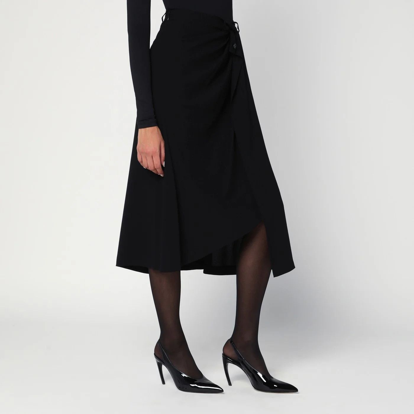 Balenciaga o1d2blof0426 Draped Crepe Skirt in Black Size 26" / US 2 / IT 38 - 2 Thumbnail