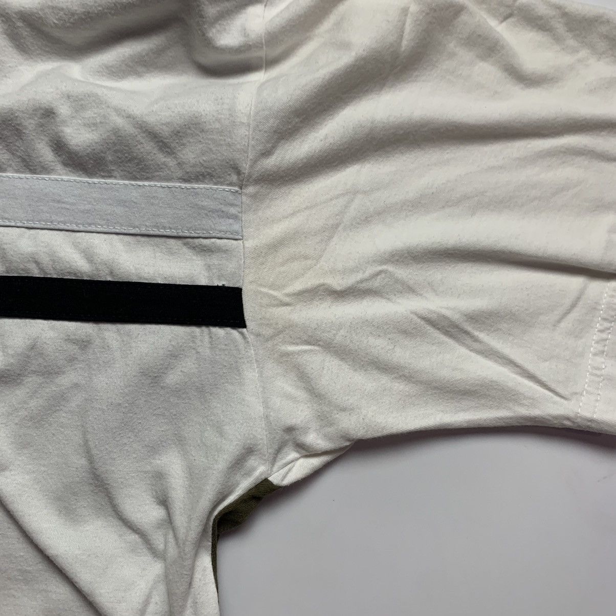 Other Vintage Nike TN Center Swoosh Logo T-shirt Drill Rare Size US L / EU 52-54 / 3 - 10 Thumbnail