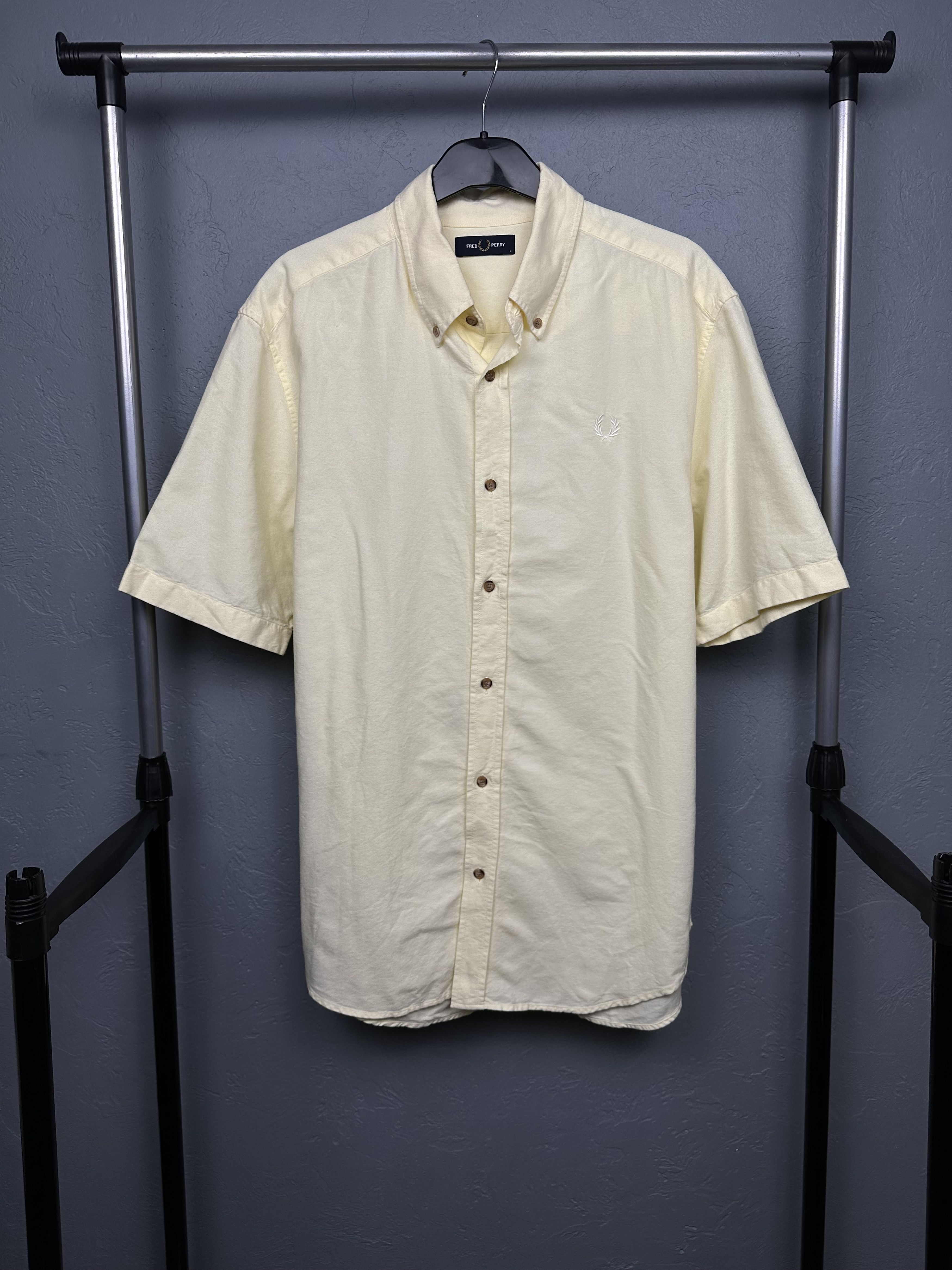 Fred Perry Fred Perry Mens Short Sleeve Shirt Size US L / EU 52-54 / 3 - 1 Thumbnail