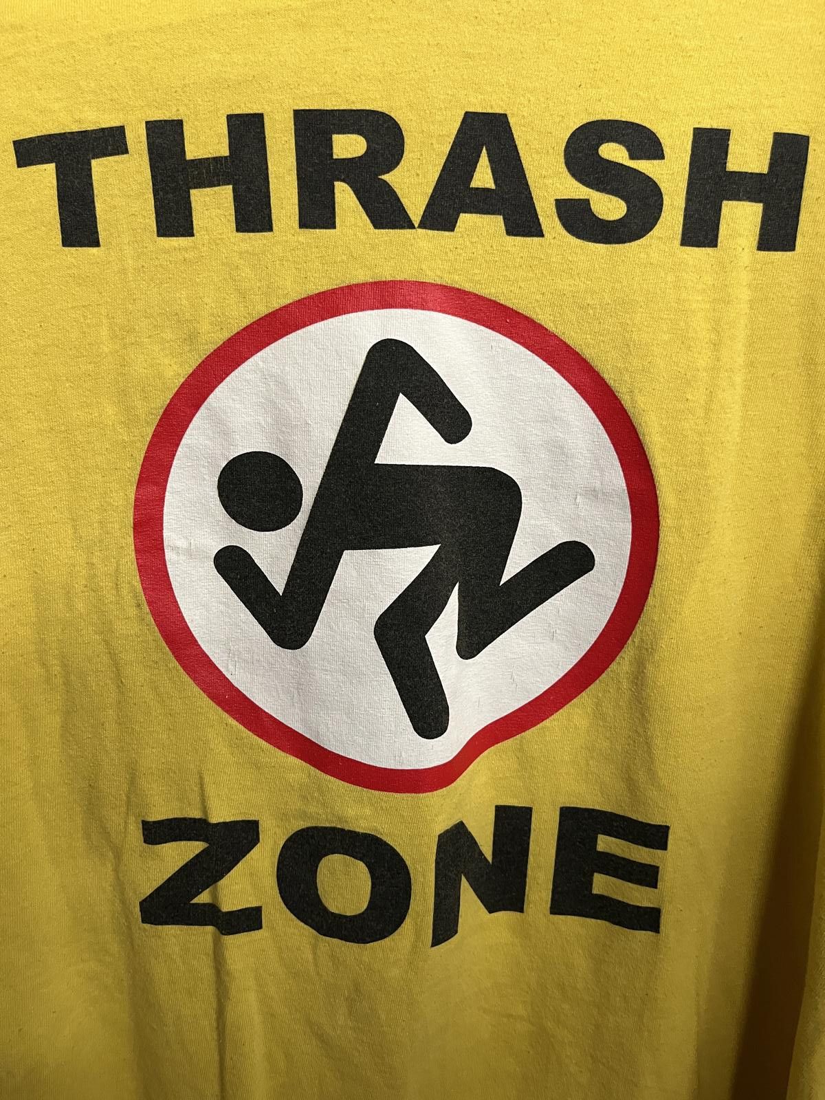 Gildan D.R.I Band T-shirt Thrash Zone - Dirty Rotten Imbeciles Tour Size US M / EU 48-50 / 2 - 4 Thumbnail