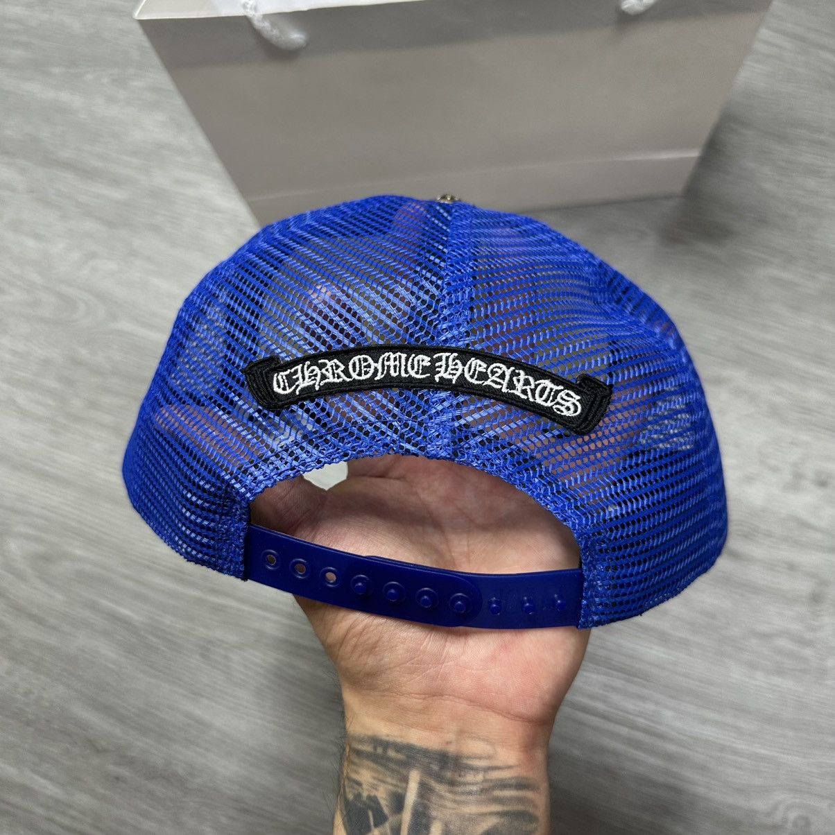 Chrome Hearts Chrome Hearts Trucker Hat Eye Chart Blue Size ONE SIZE - 5 Thumbnail