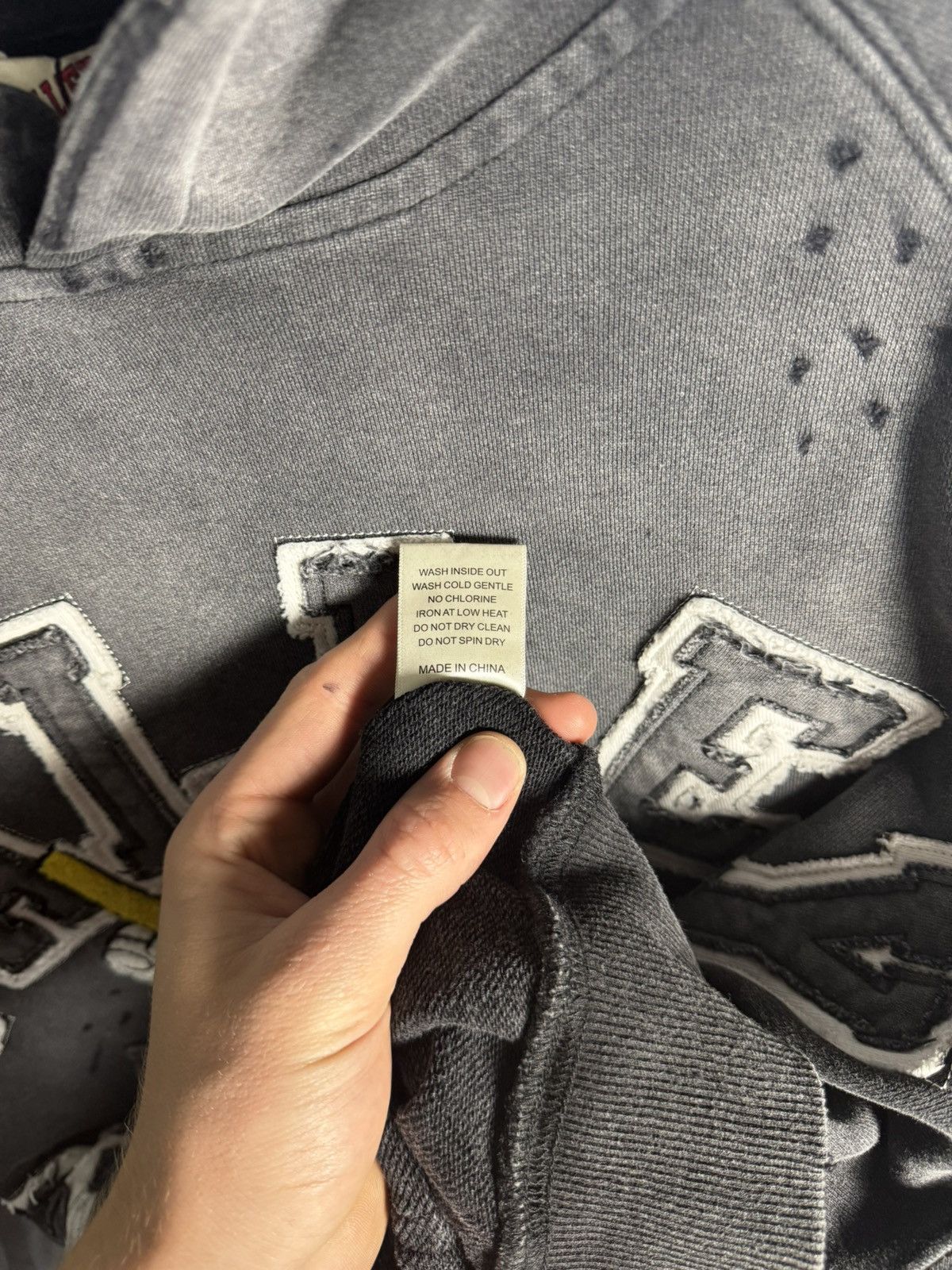 Vale Vale Forever Anthem Pullover ‘Black/Mono’ Size US XL / EU 56 / 4 - 6 Thumbnail