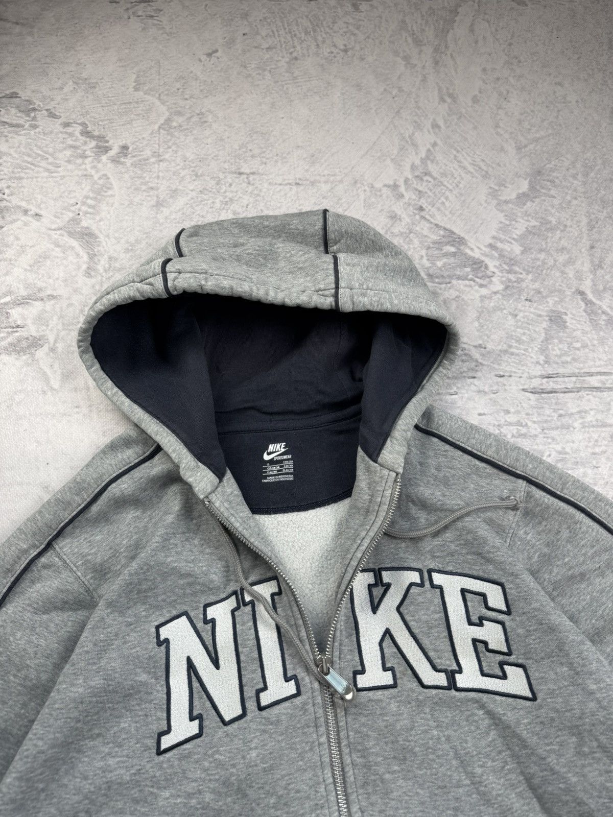 Nike × Vintage NIKE VINTAGE CENTER LOGO OVERSIZE BOXY ZIP HOODIE Size US S / EU 44-46 / 1 - 7 Thumbnail