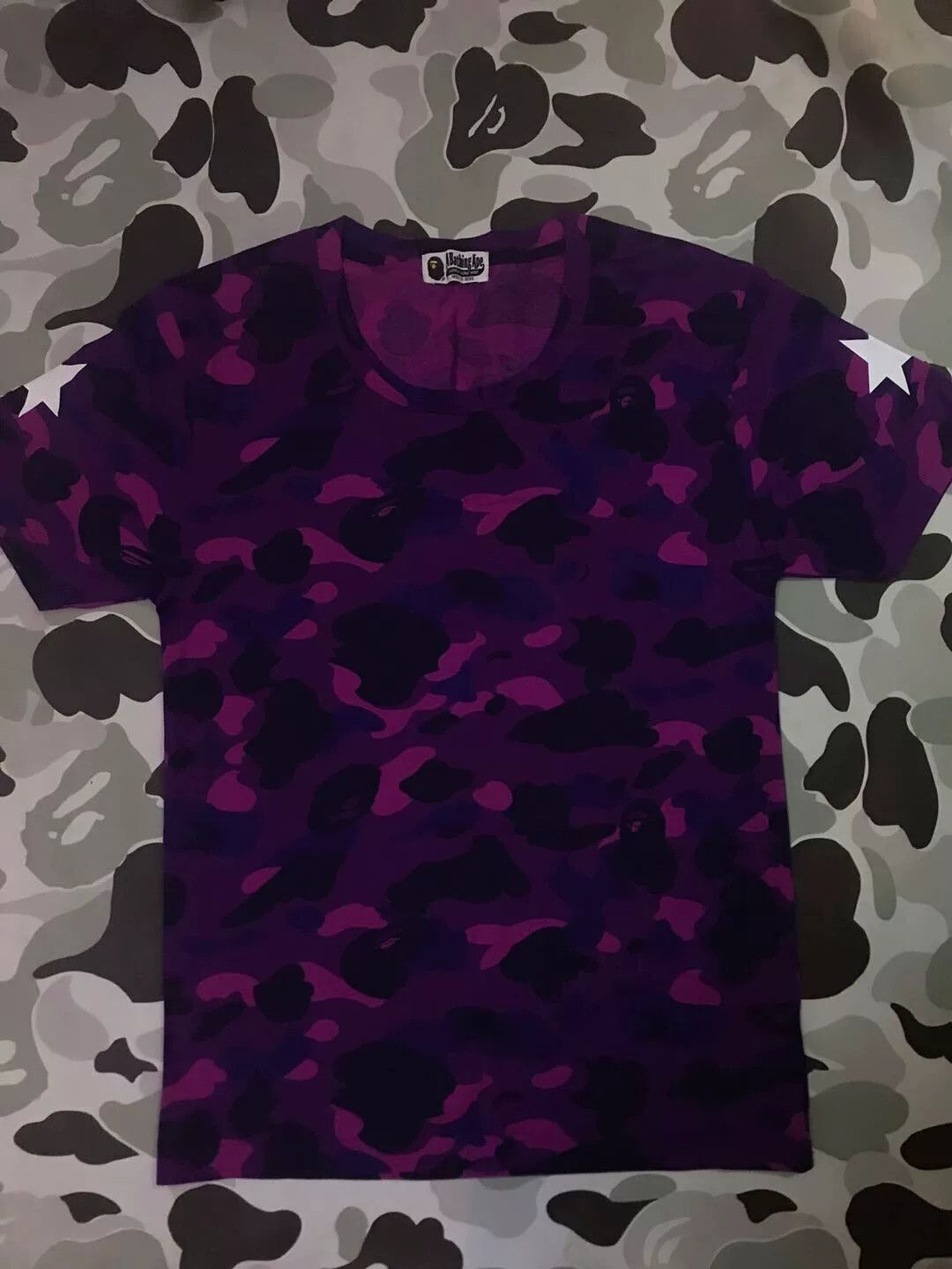 Bape Bape Purple Shark T-Shirt Casual Size US L / EU 52-54 / 3 - 1 Thumbnail