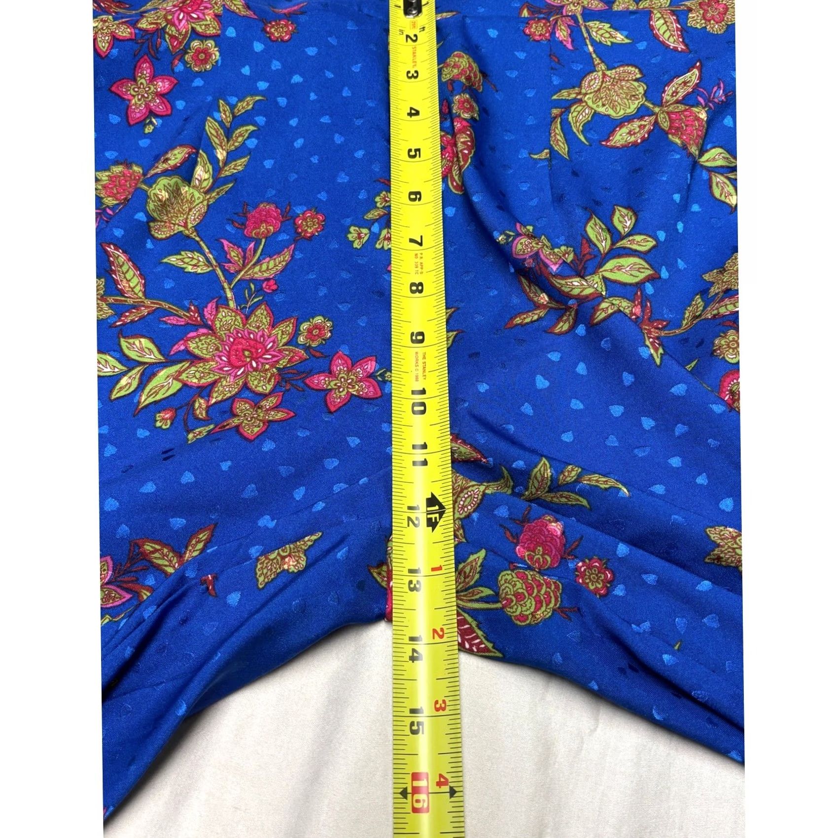 Sugar Sugar Lips Blue Floral Strawberry Wide Leg High Waist Pants Womens S White L31 S Multicolor Floral 90s? Size 28" / US 6 / IT 42 - 6 Thumbnail