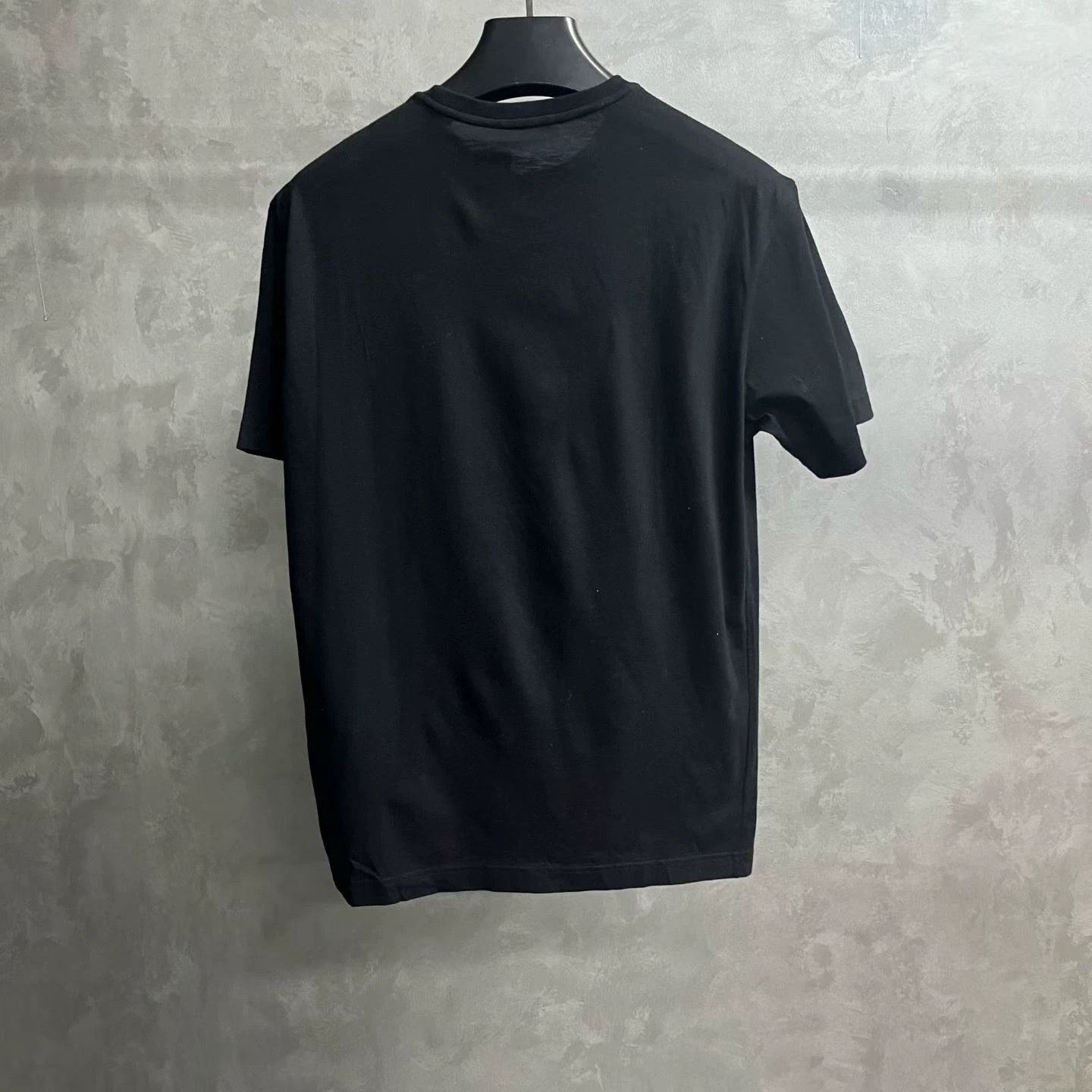 Prada prada black logo round neck t-shirt Size US S / EU 44-46 / 1 - 5 Thumbnail