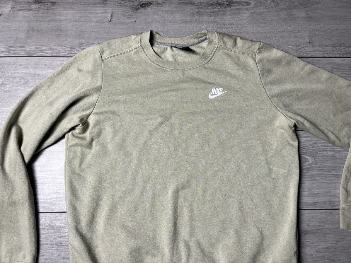 Nike Nike sweatshirt crew neck size Large swamp Size US L / EU 52-54 / 3 - 3 Thumbnail