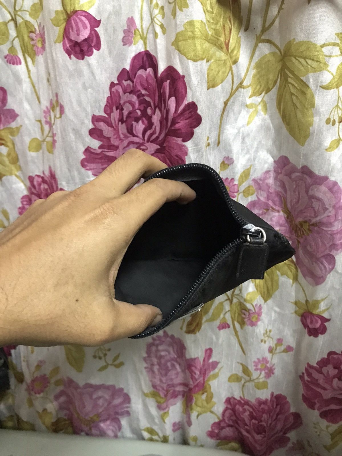 Prada Authentic Prada Pouch Black Size ONE SIZE - 3 Thumbnail