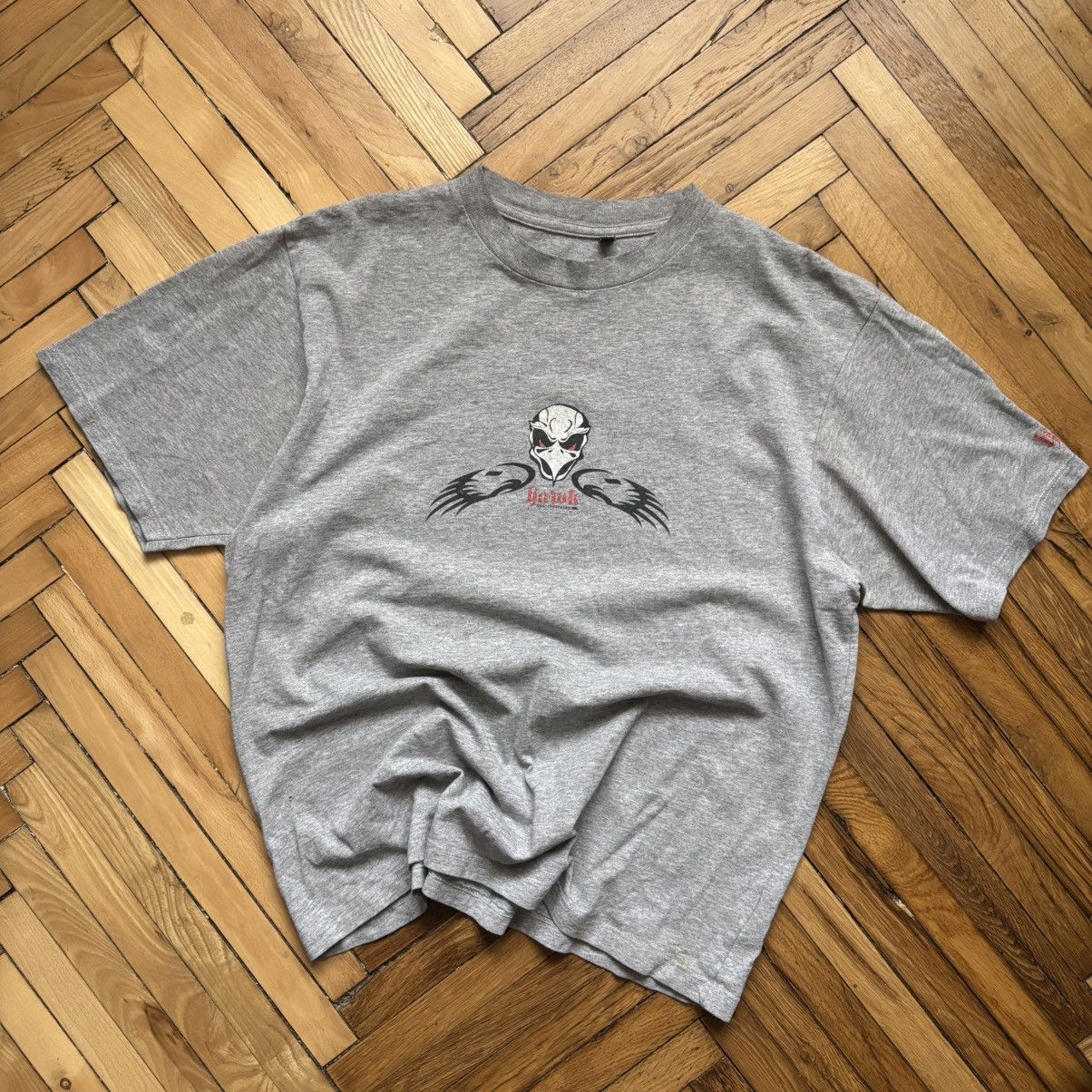 Tony Hawk × Vintage Vintage Y2K Tony Hawk Skateboarding Boxy T-Shirt Size US S / EU 44-46 / 1 - 1 Thumbnail