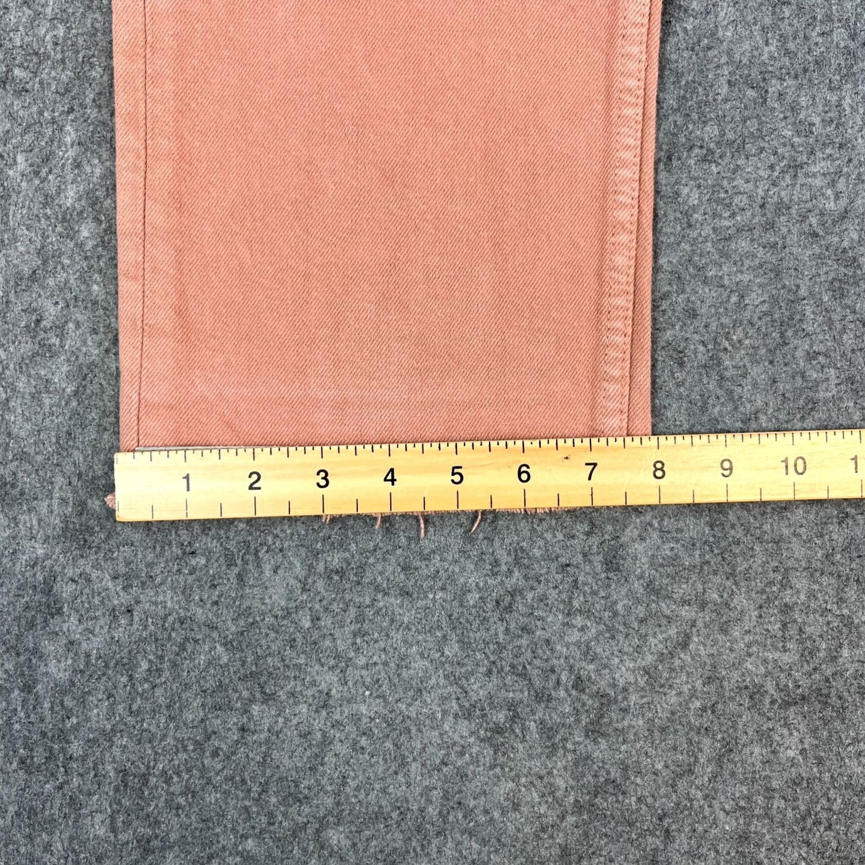 Levi's VINTAGE Levi's 501 Jeans Straight 30 30 UK 10 Salmon Pink 90s UK Made Men's Jeans 30 in Denim 5-Pocket Design Slimming Regular Fit Womens? Size US 30 / EU 46 - 3 Thumbnail