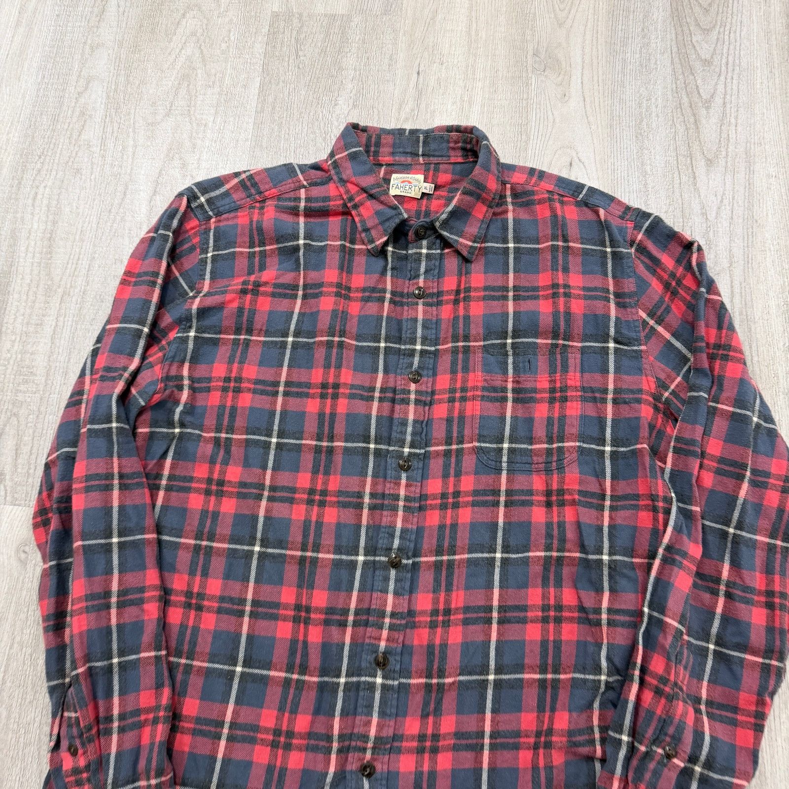 Faherty Faherty Flannel Shirt Men's Extra Large XL Red Blue Plaid Size US XL / EU 56 / 4 - 2 Thumbnail