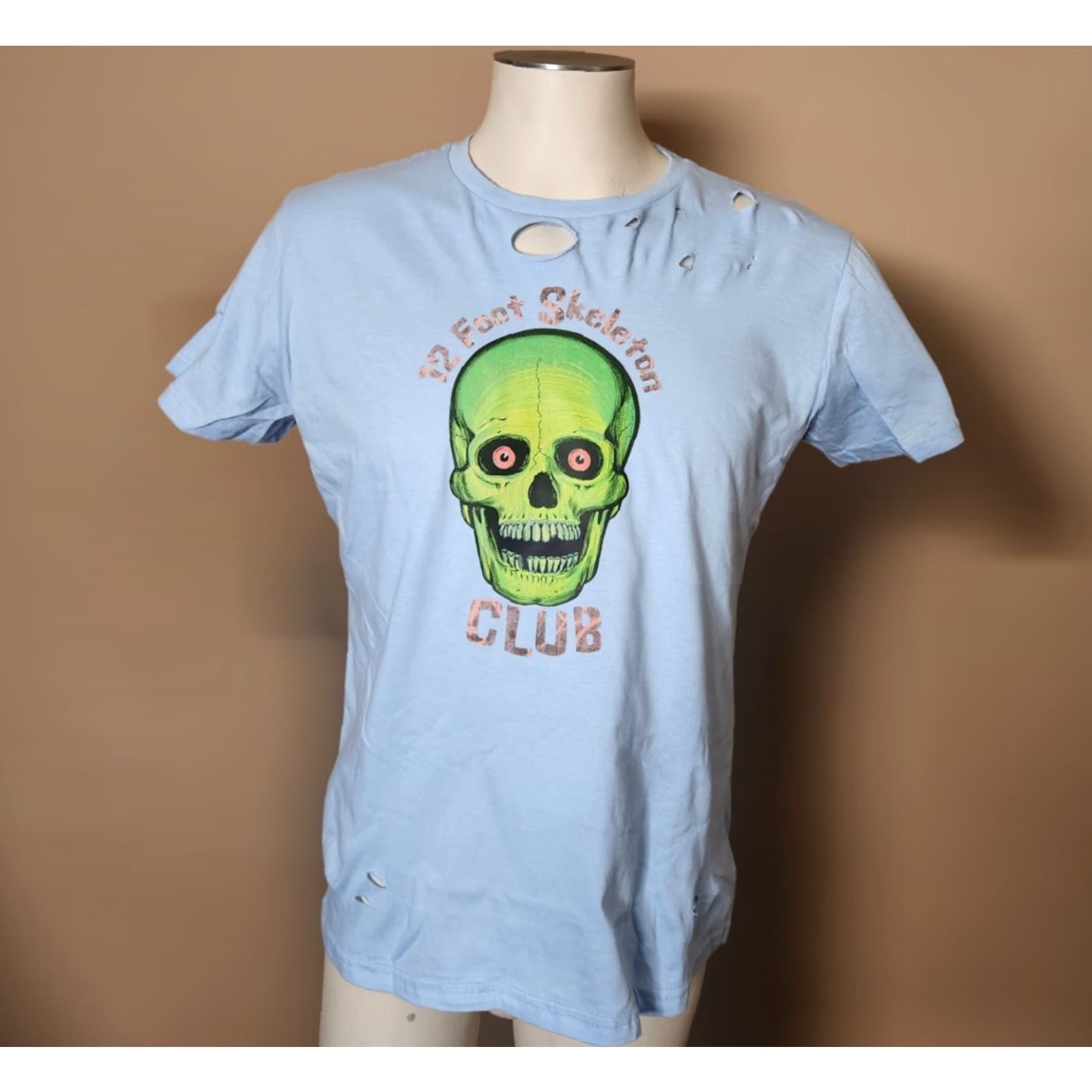 Gildan Gildan Distressed Halloween T-Shirt Womens XL Blue Skull 12 Foot Skeleton Club Vintage Shirt Mens Womens Girls Size XL / US 12-14 / IT 48-50 - 2 Thumbnail