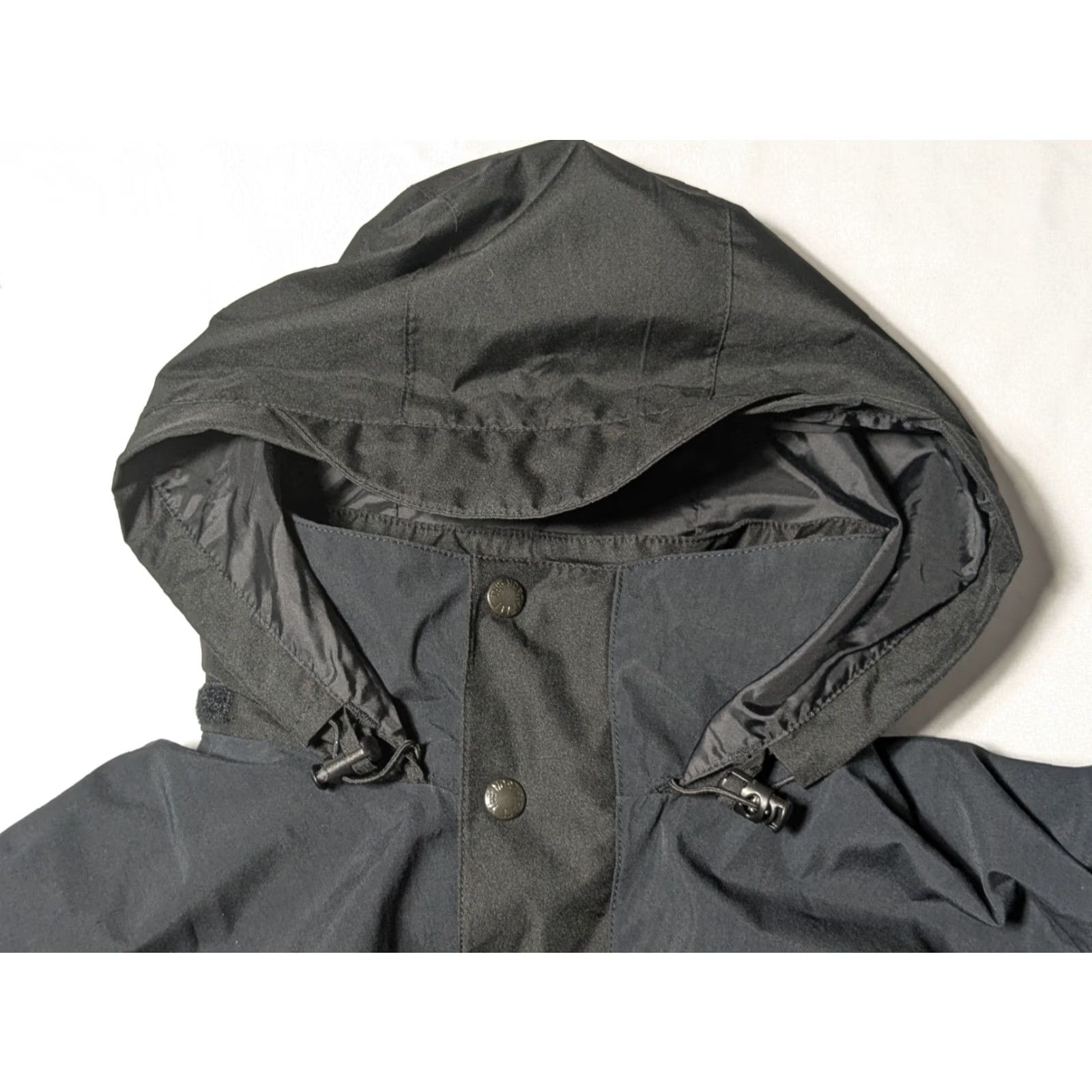 The North Face THE NORTH FACE Packable HydroSeal Windbreaker Black Hood - Men M EUC Size US M / EU 48-50 / 2 - 3 Thumbnail