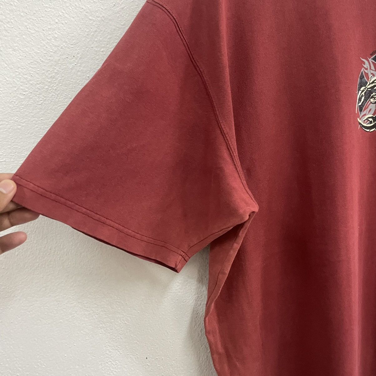 Vintage 🔥Vintage Scorpion Bay Big Logo Sun Faded Surfing Tee Size US XXL / EU 58 / 5 - 6 Thumbnail