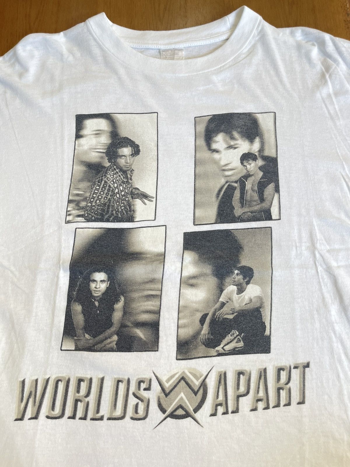Vintage World Apart T shirt
