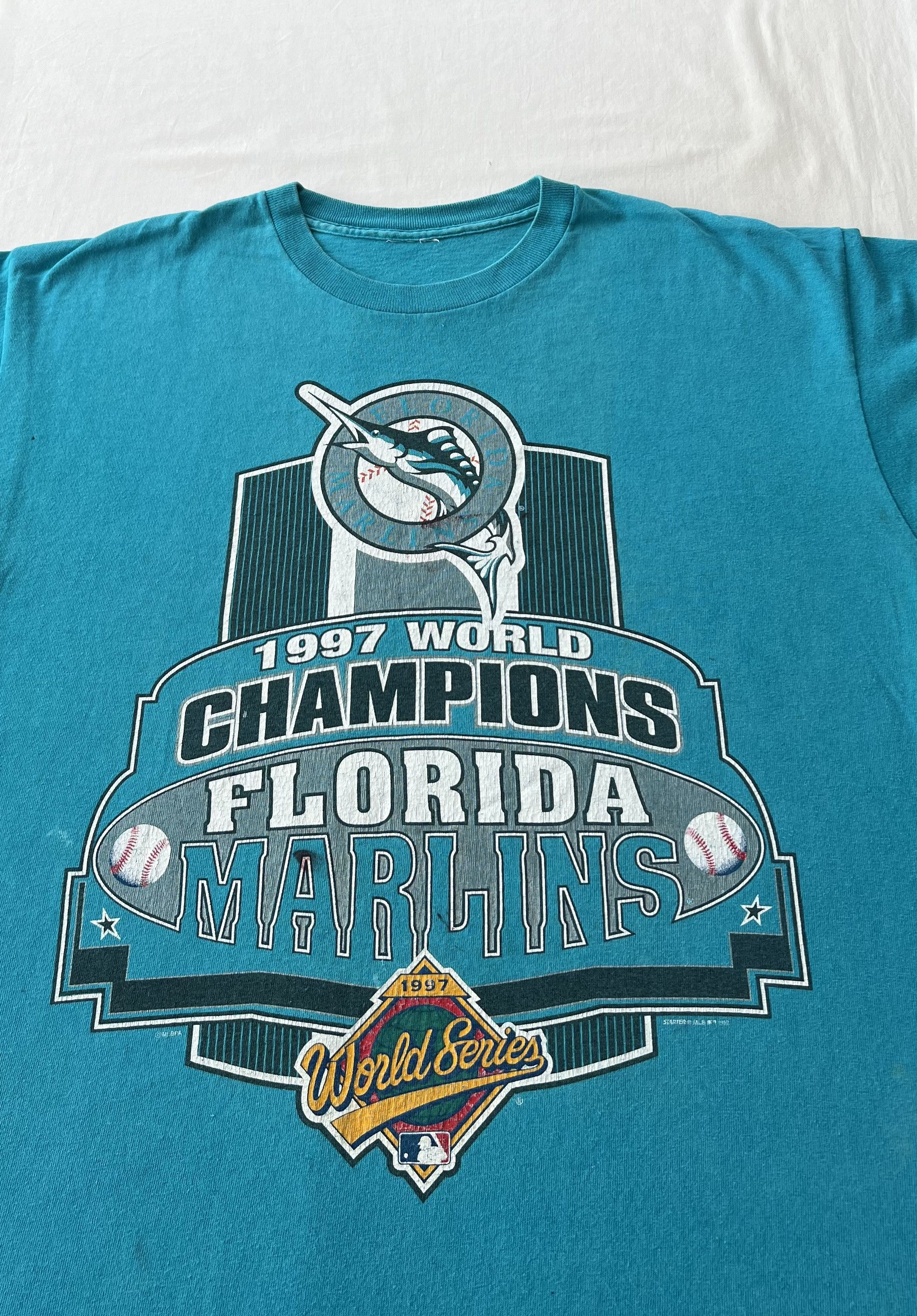 MLB Vintage 1997 Florida Marlins World Series MLB T-shirt Size US XL / EU 56 / 4 - 3 Thumbnail