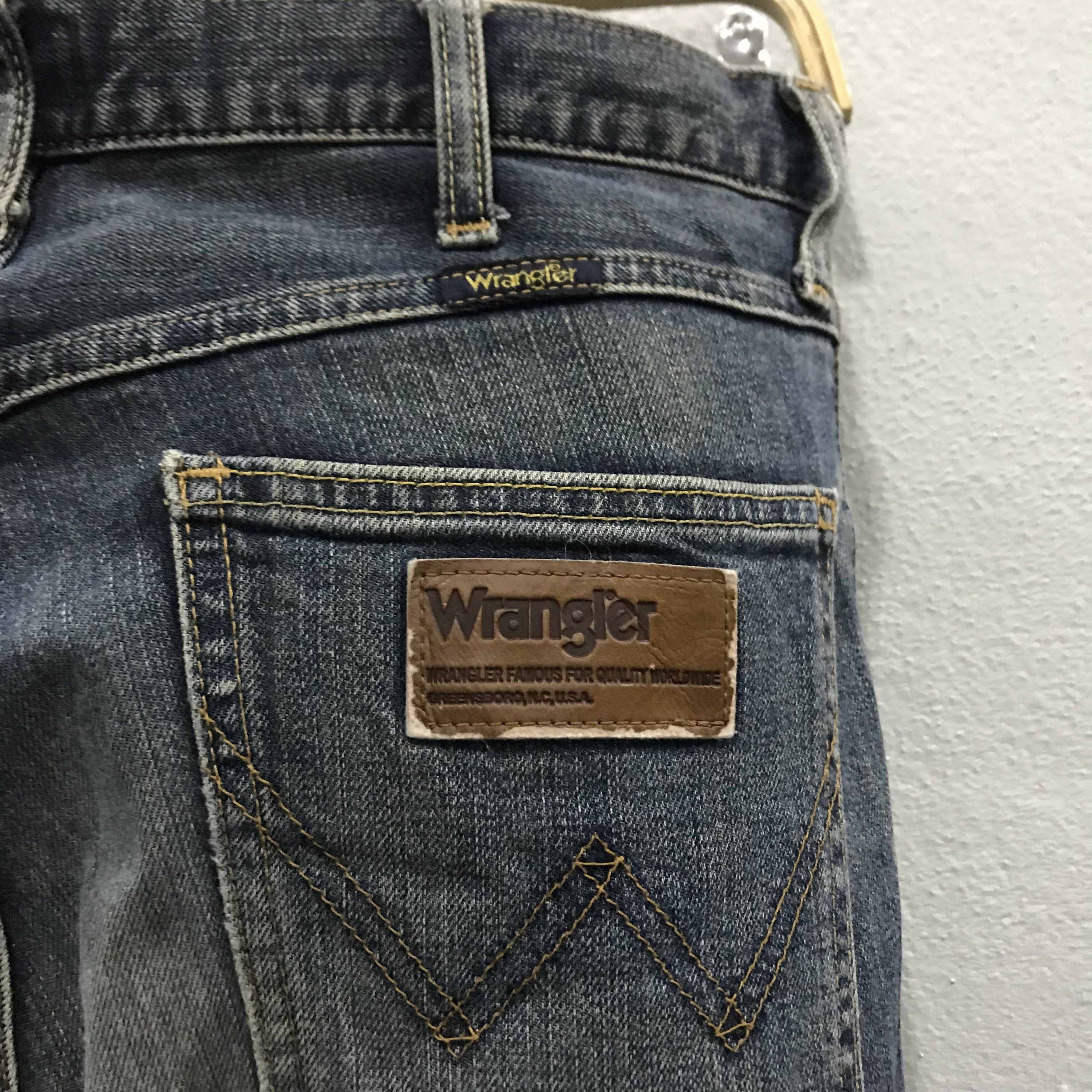 Wrangler Vintage 90's Wrangler Distressed Bootcut Jeans Size US 31 - 6 Thumbnail