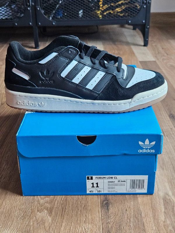 Adidas Adidas Forum Low CL 45 Size US 11 / EU 44 - 1 Thumbnail