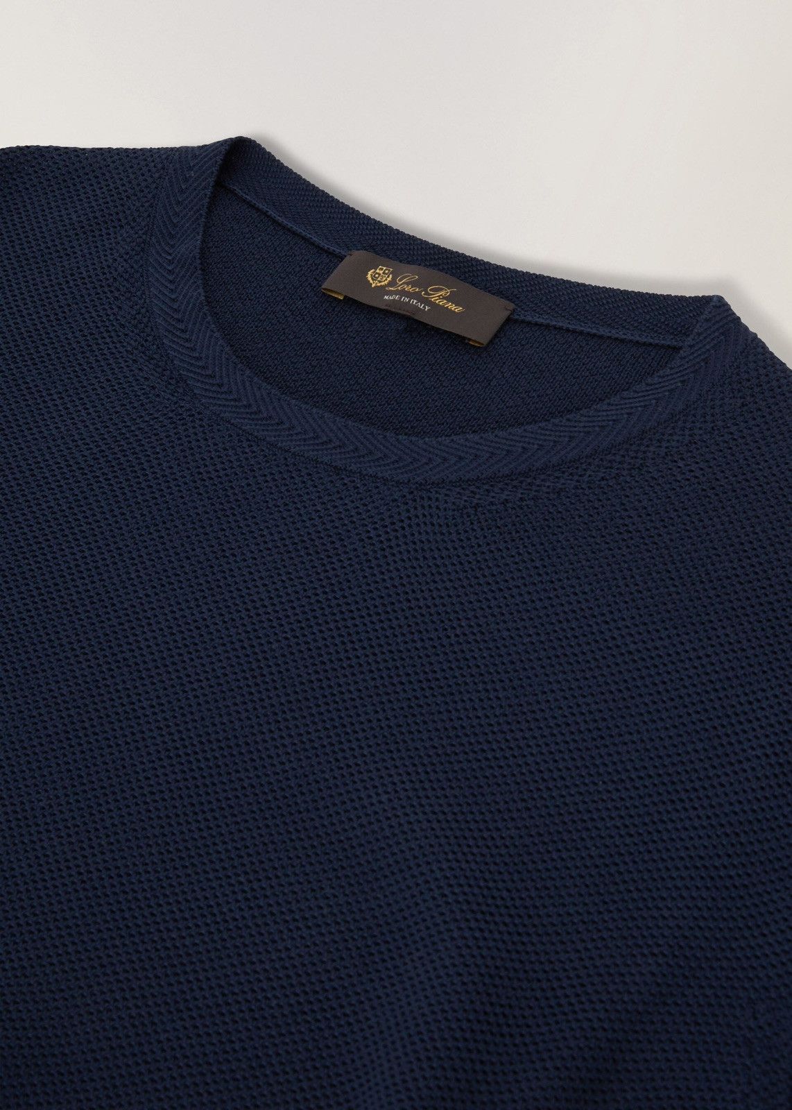 Loro Piana o1srvl11e0424 T- Shirt in Navy Blue Size M / US 6-8 / IT 42-44 - 4 Thumbnail
