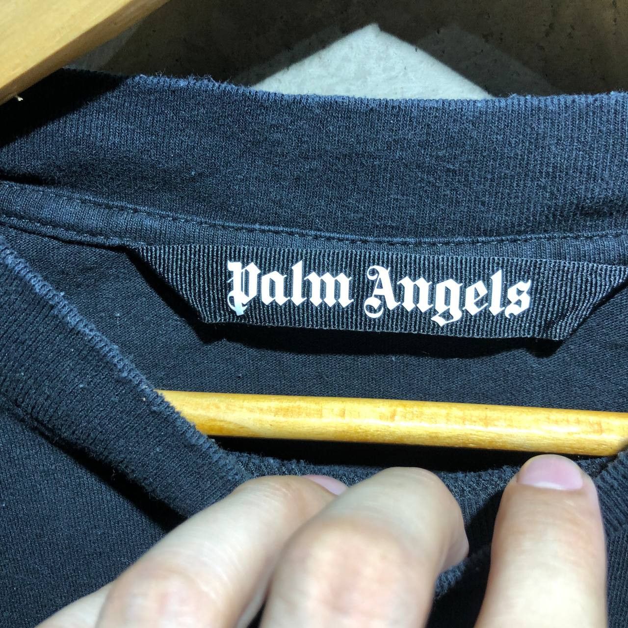Palm Angels Palm Angels Hue Gothic Logo tee Size US L / EU 52-54 / 3 - 10 Thumbnail