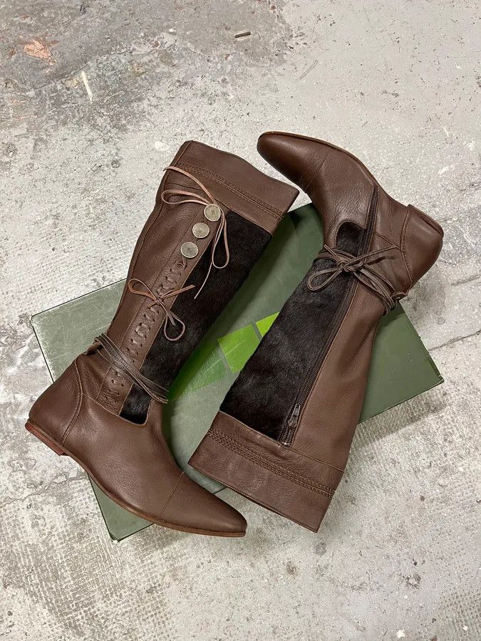 Marithe + Francois Girbaud 2000s Marithé + François Girbaud Brown Pony Hair Buttoned Leather Boots Size US 9 / IT 39 - 2 Thumbnail