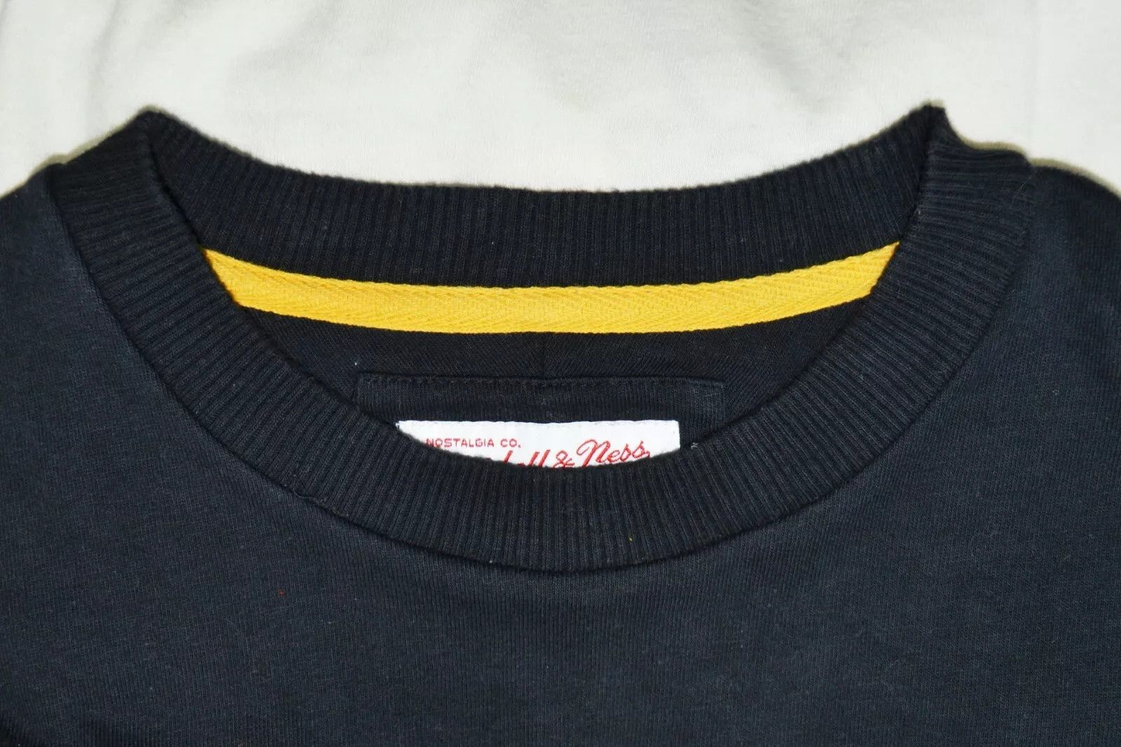 Mitchell & Ness NHL PITTSBURGH PENGUINS JERSEY MITCHELL&NESS SIZE L ADULT Size US L / EU 52-54 / 3 - 5 Thumbnail