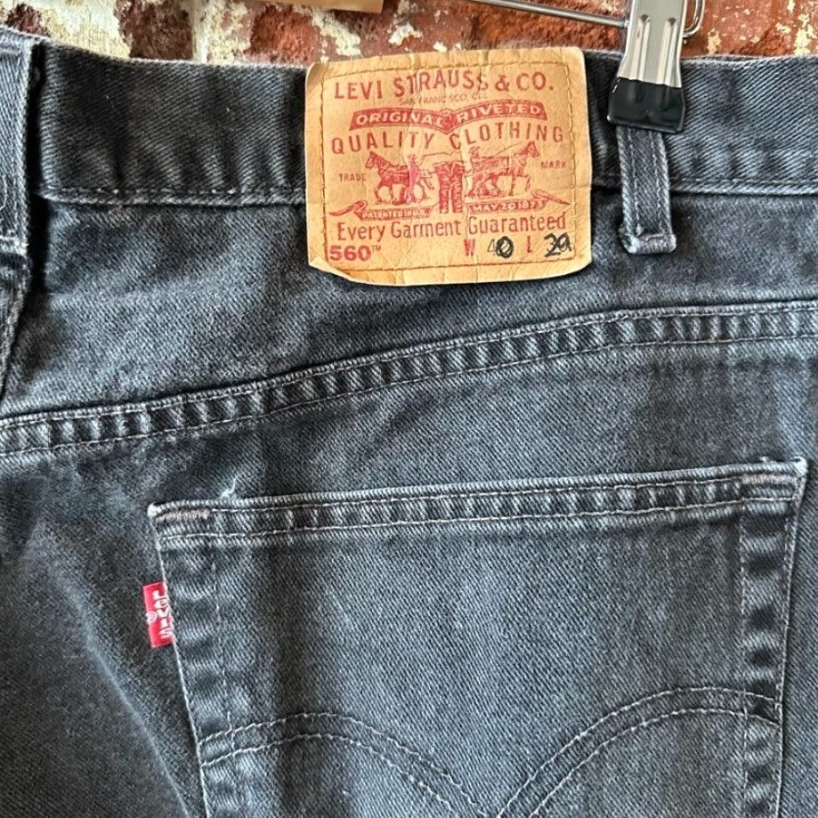 Levi's VINTAGE Levi's 560 Levi's Jeans 40x29.5 Black Tapered Leg 5-Pocket Denim Zip Mens Retro USA Logo Size US 40 / EU 56 - 5 Thumbnail