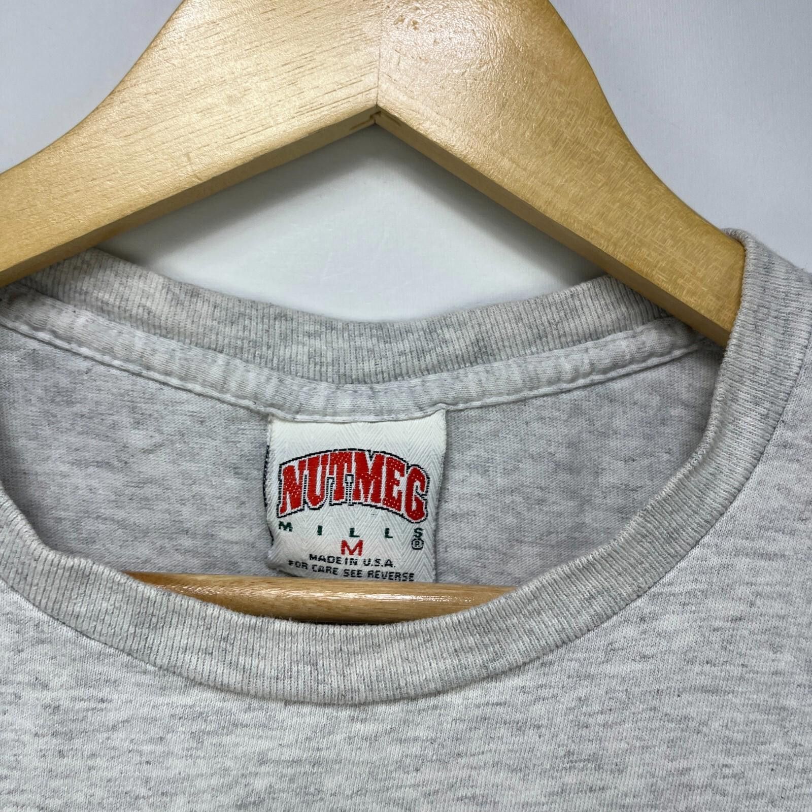Nutmeg Vintage 90s Nutmeg Perdue BigTen T Shirt Size Medium Size ONE SIZE - 4 Thumbnail