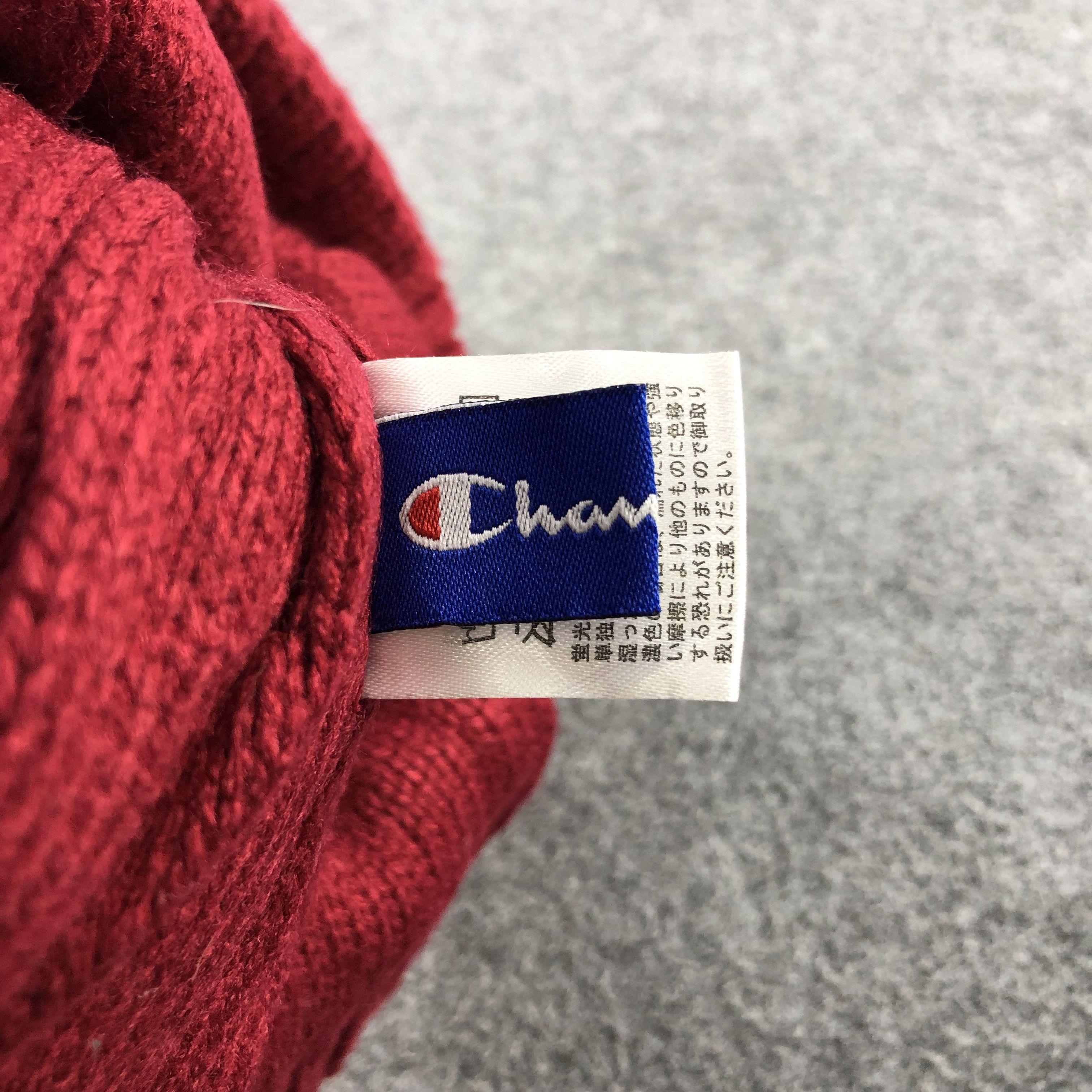 Champion Champion Cable Knit Bobble Beanie Snowcap Snow Hat B147 Size ONE SIZE - 4 Thumbnail