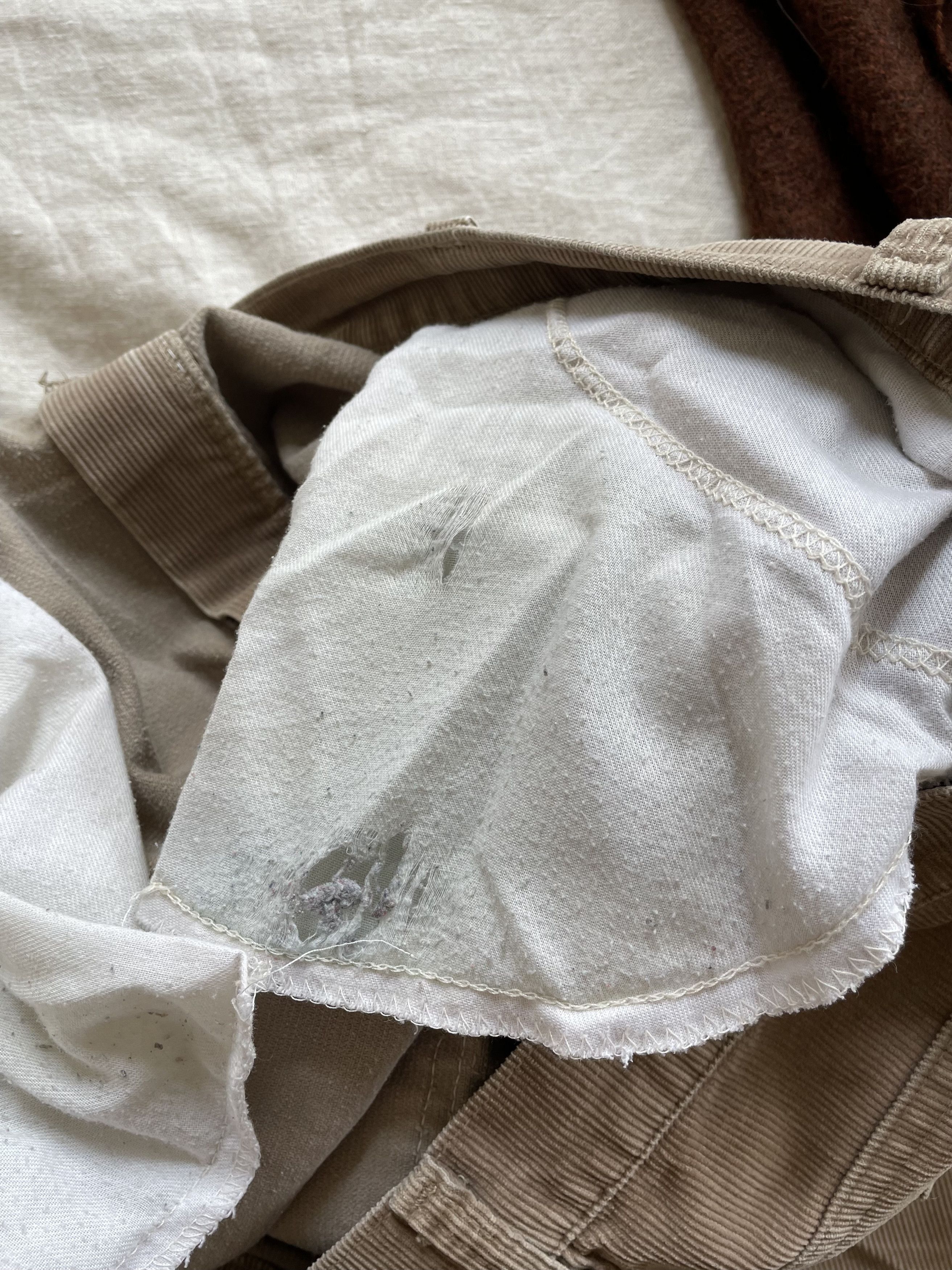 Levi's × Vintage 519 White Tab 5-pocket Corduroys Size US 38 / EU 54 - 12 Thumbnail