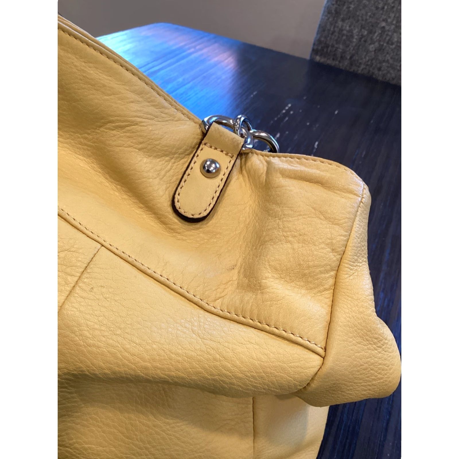 Vintage B. Makowsky Stone leather Shoulder Bag Large Spacious Yellow Size ONE SIZE - 4 Thumbnail