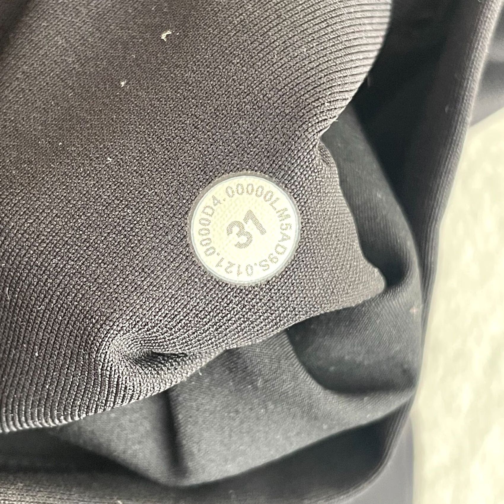 Lululemon Lululemon ABC Pants Men 31x30 Black Warpstreme Slim Fit Wicking Tapered Stretch Pants Size US 32 / EU 48 - 2 Thumbnail