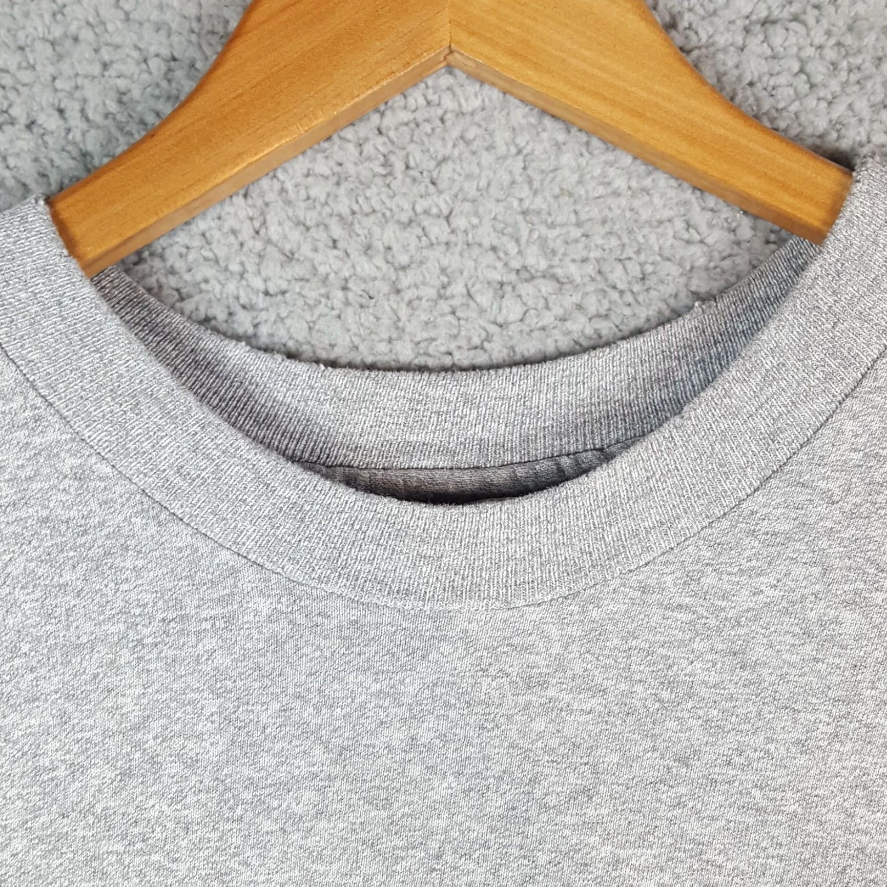 Vintage VINTAGE The Cotton Exchange T-Shirt Shirt XL University Wheaton College Grunge 90s 00s Embroidered Logo Gray Cotton Long Sleeve Men Size US XL / EU 56 / 4 - 6 Thumbnail