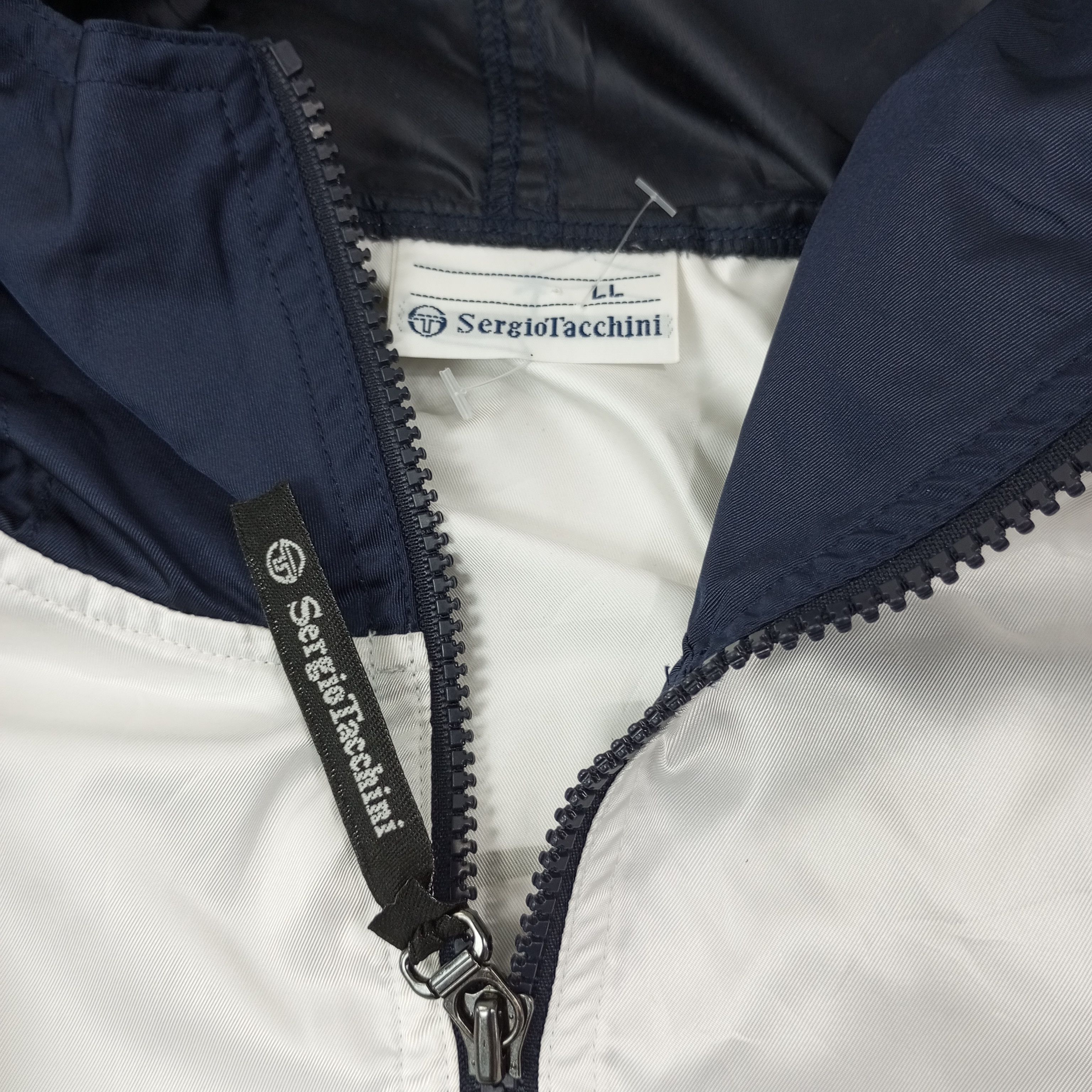 Sergio Tacchini Sergio Tacchini Logo Design Windbreaker Jacket c238n10 Size US XL / EU 56 / 4 - 6 Thumbnail
