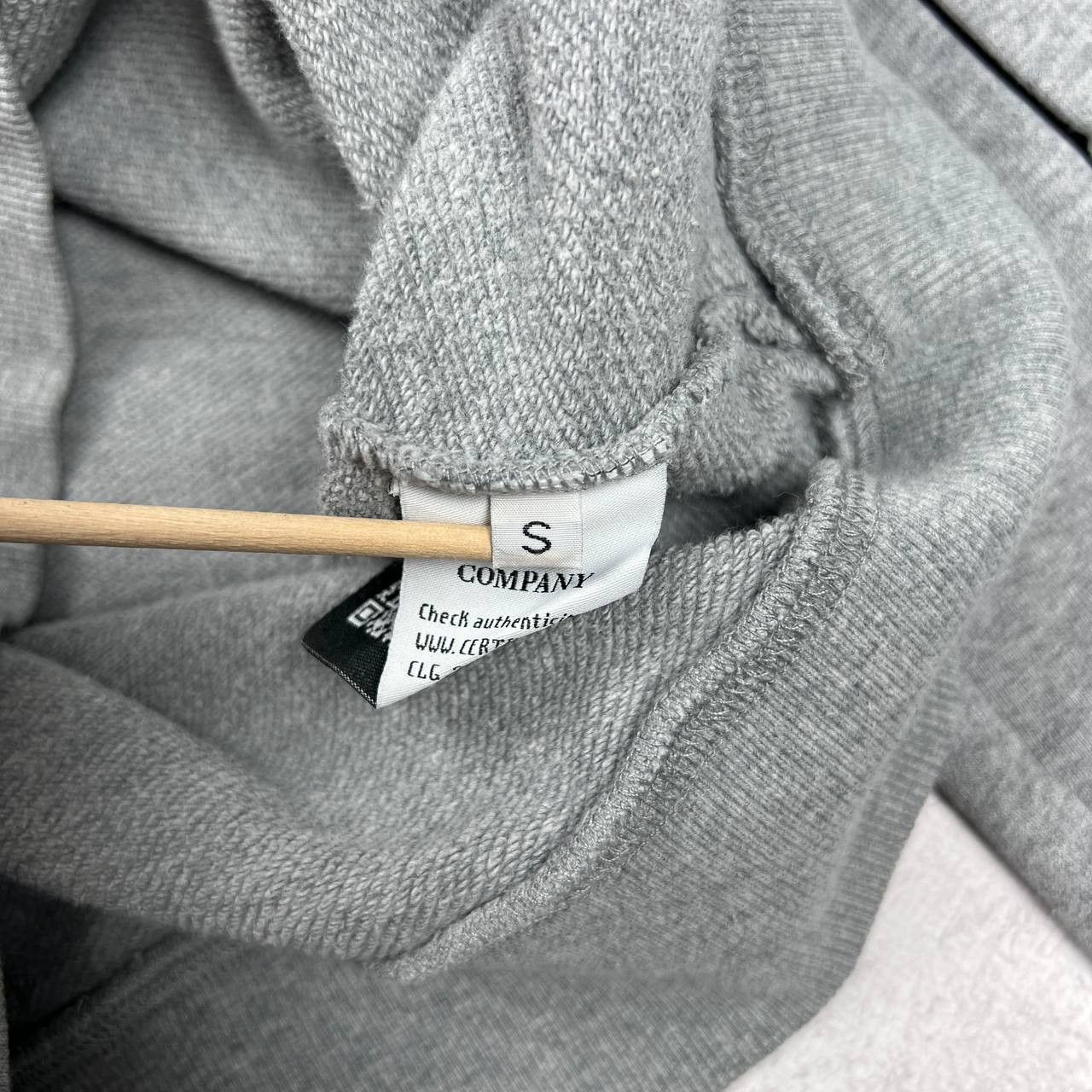 C.P. Company C.P. Company Grey Crew Neck Sweatshirt Arm Lens Logo Detail Size US S / EU 44-46 / 1 - 18 Thumbnail