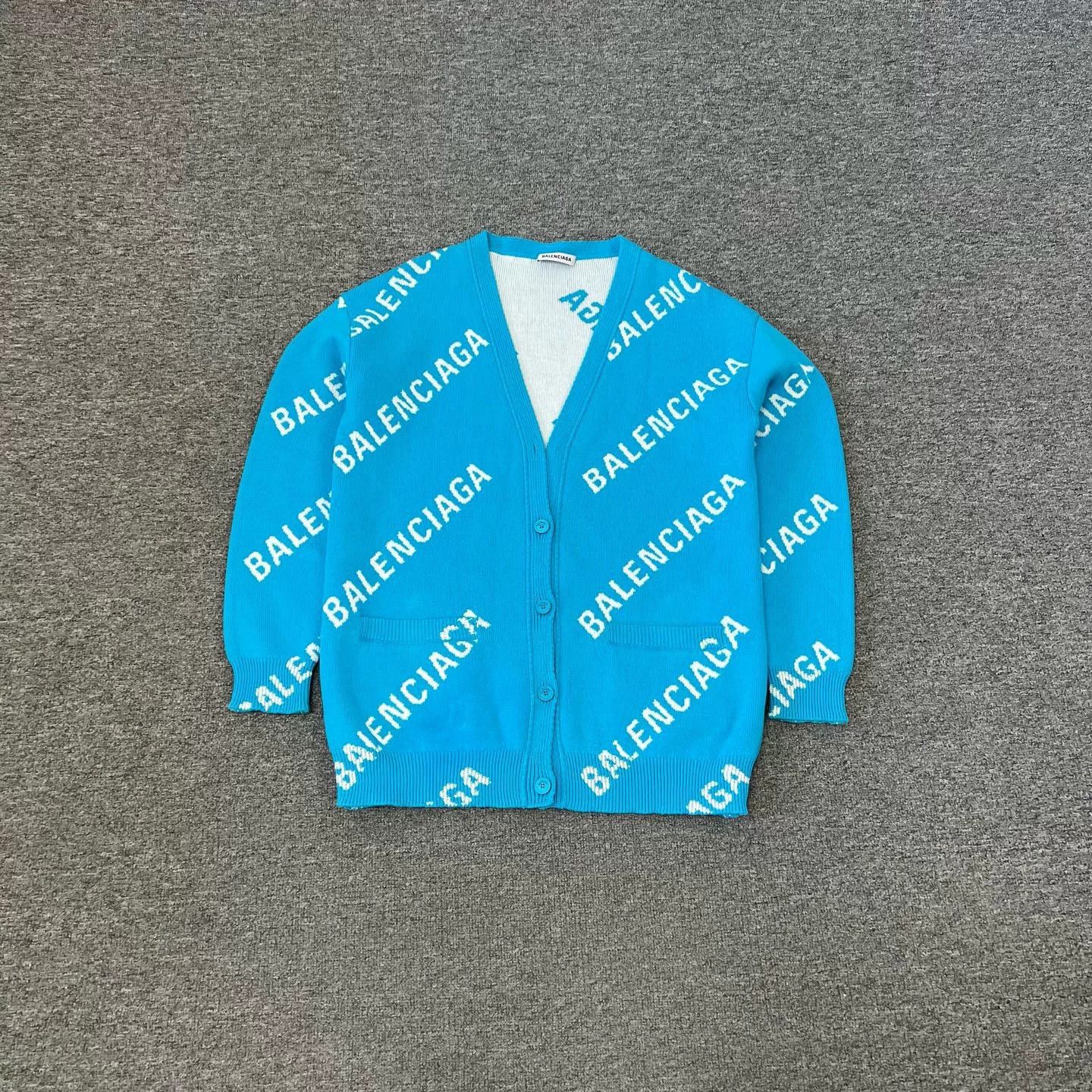 Balenciaga balenciaga patterned knitted cardigan in blue Size US M / EU 48-50 / 2 - 1 Preview